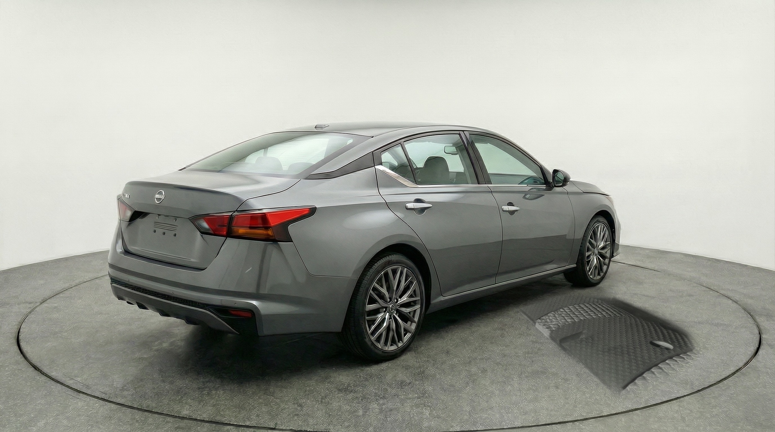 Thumbnail: 2025 Nissan Altima - 7