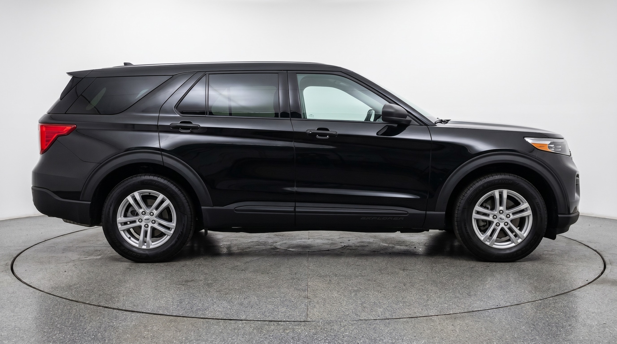 Thumbnail: 2024 Ford Explorer - 8