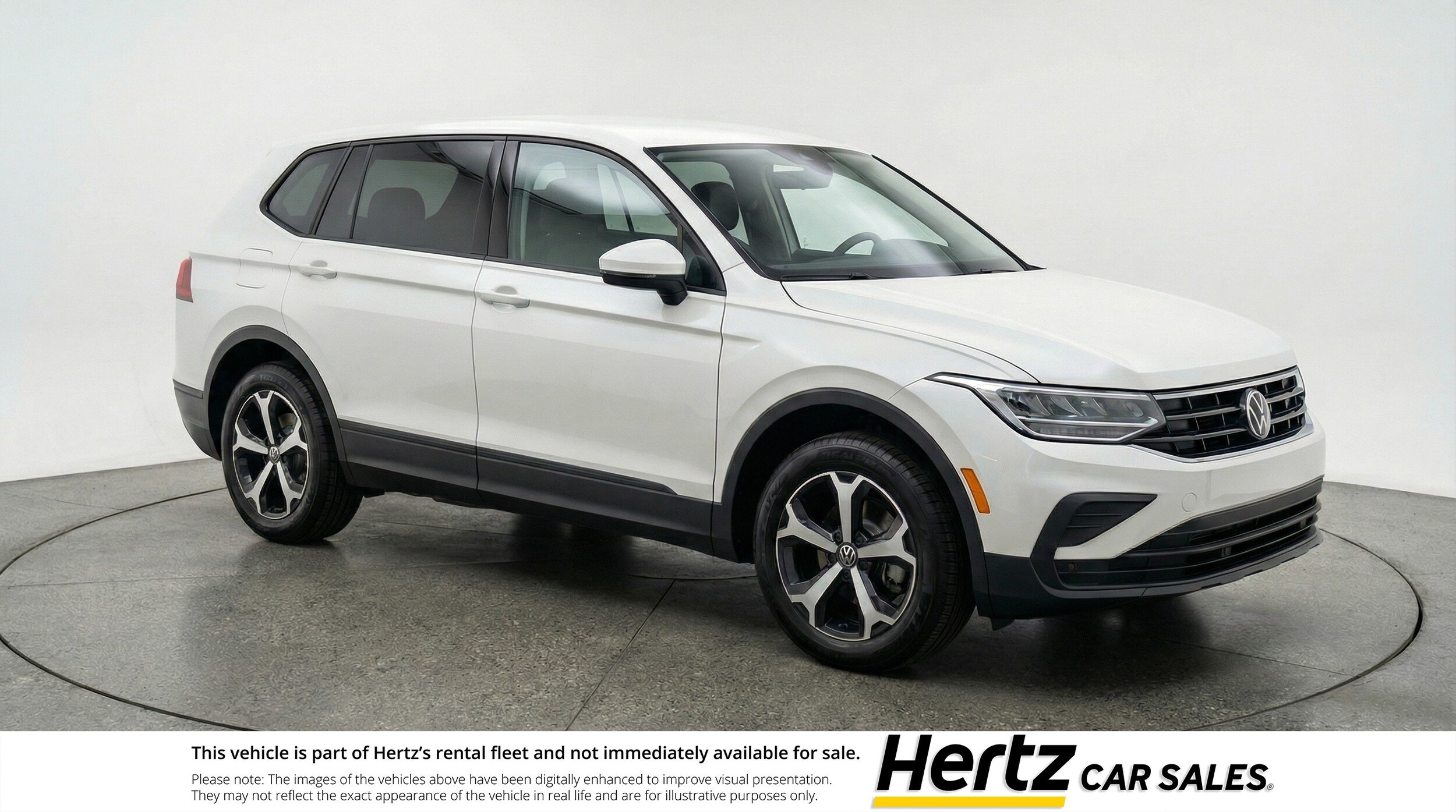 Thumbnail: 2026 Volkswagen Tiguan - 1