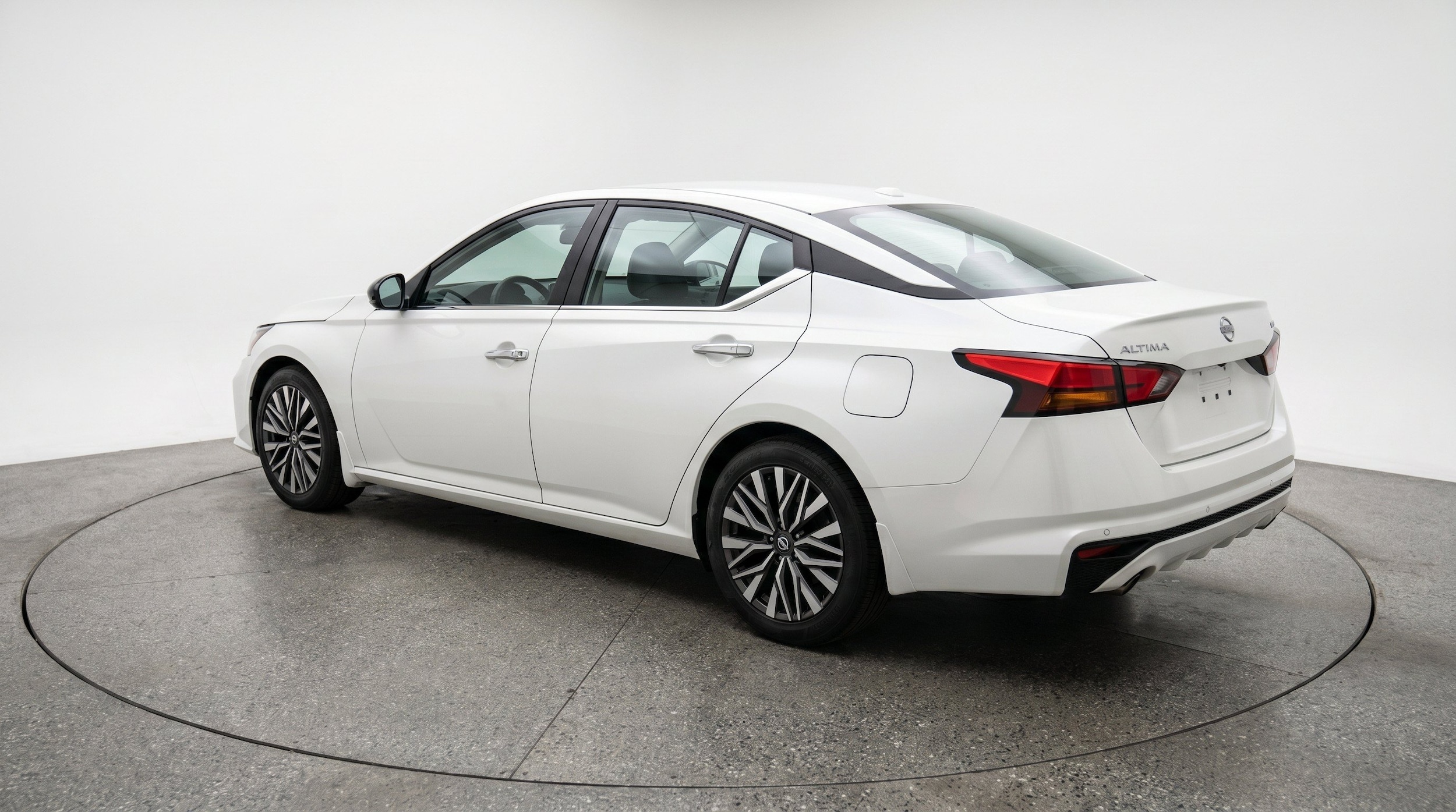 Thumbnail: 2025 Nissan Altima - 6