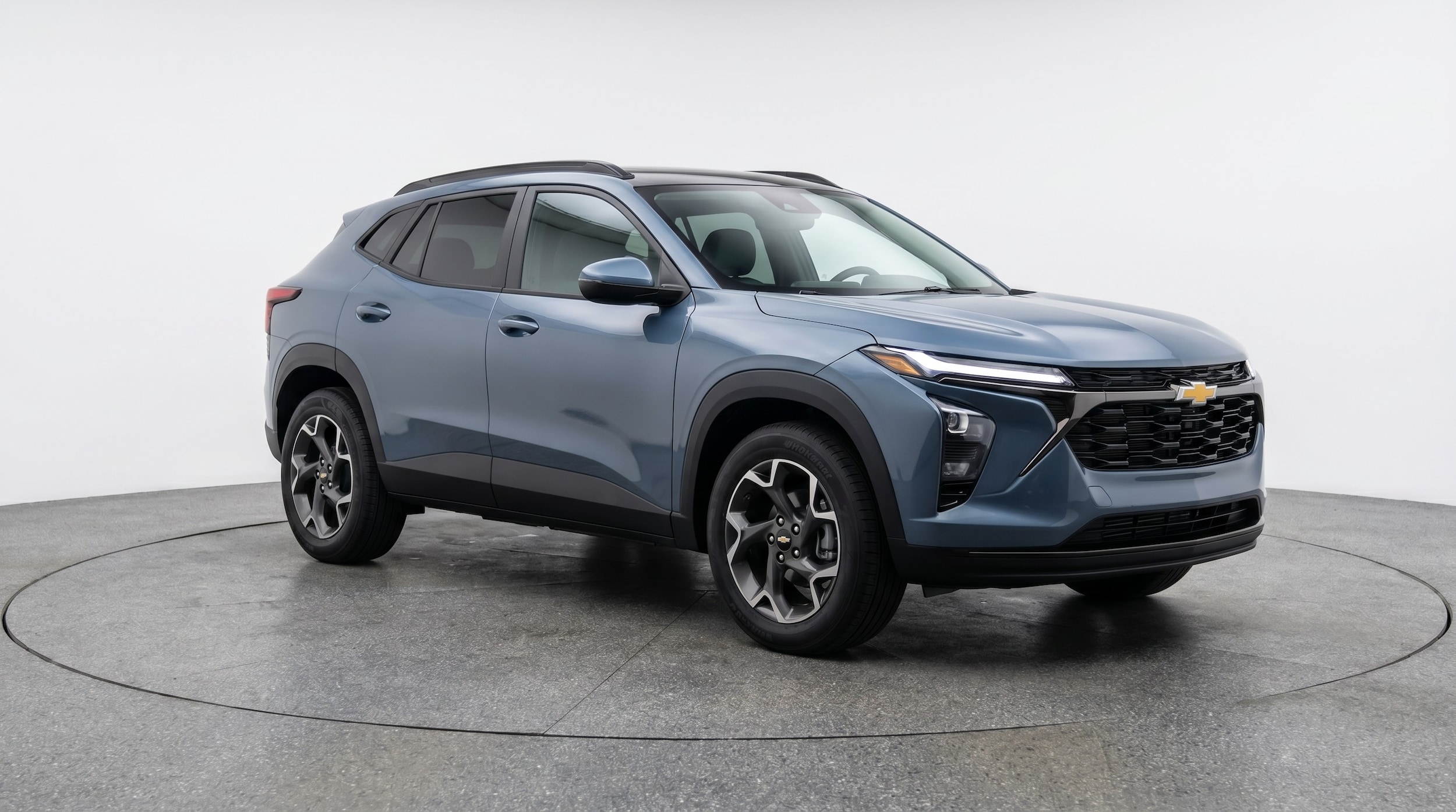 Thumbnail: 2025 Chevrolet Trax - 1