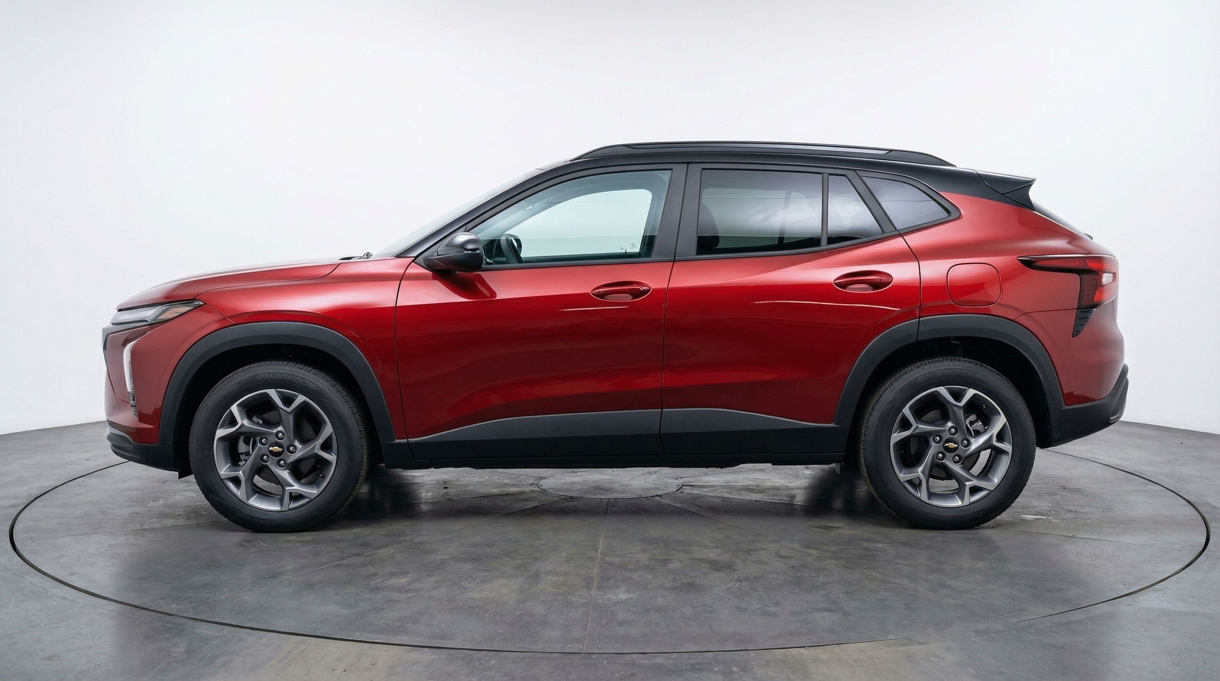 Thumbnail: 2025 Chevrolet Trax - 4