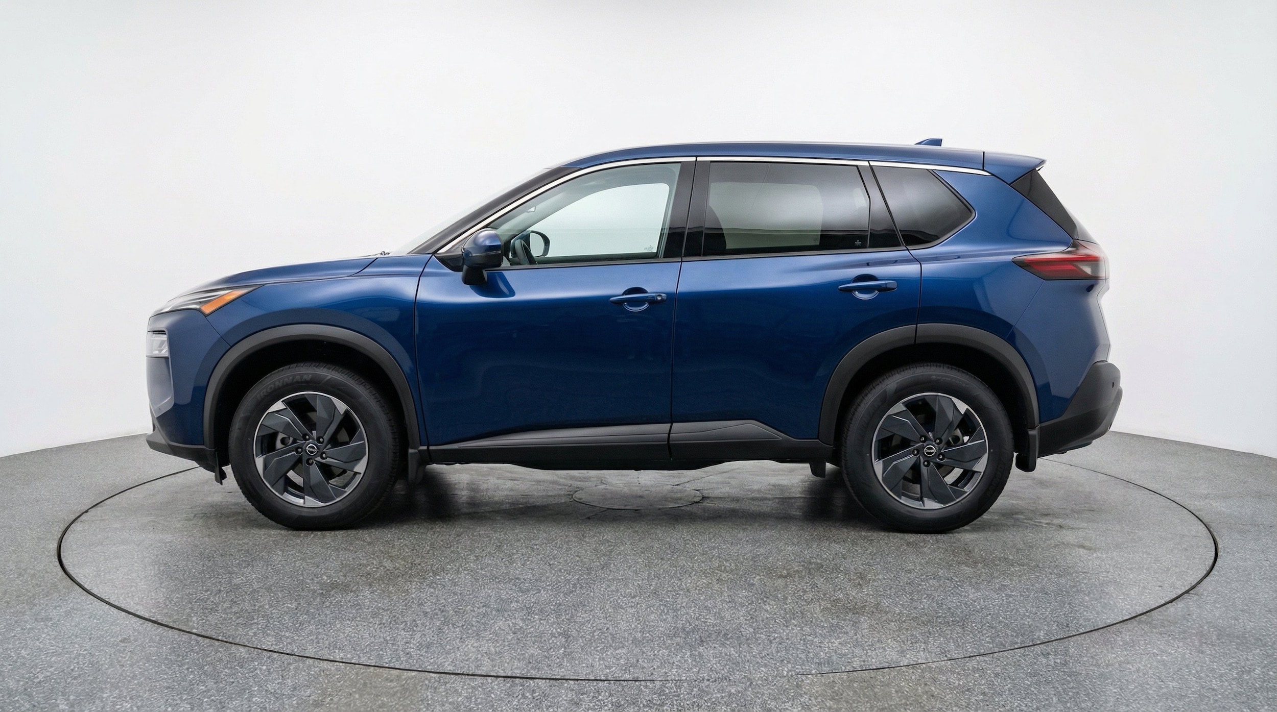 Thumbnail: 2025 Nissan Rogue - 5