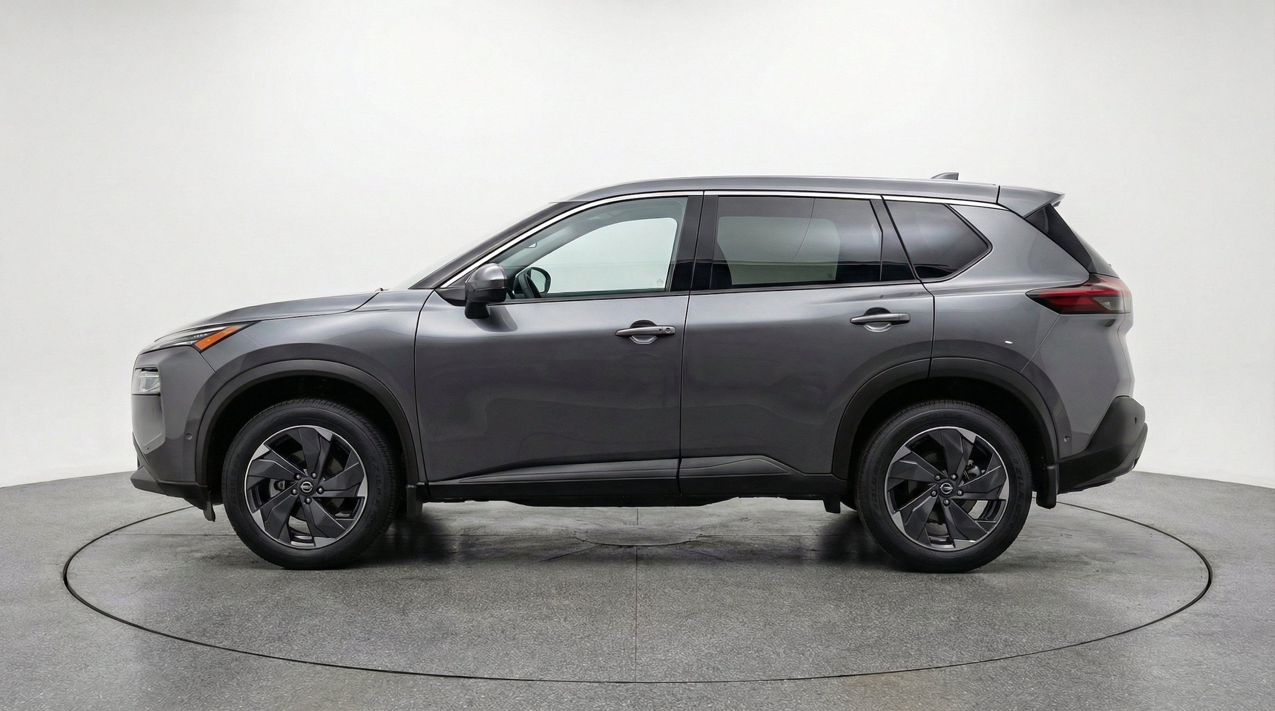 Thumbnail: 2025 Nissan Rogue - 5