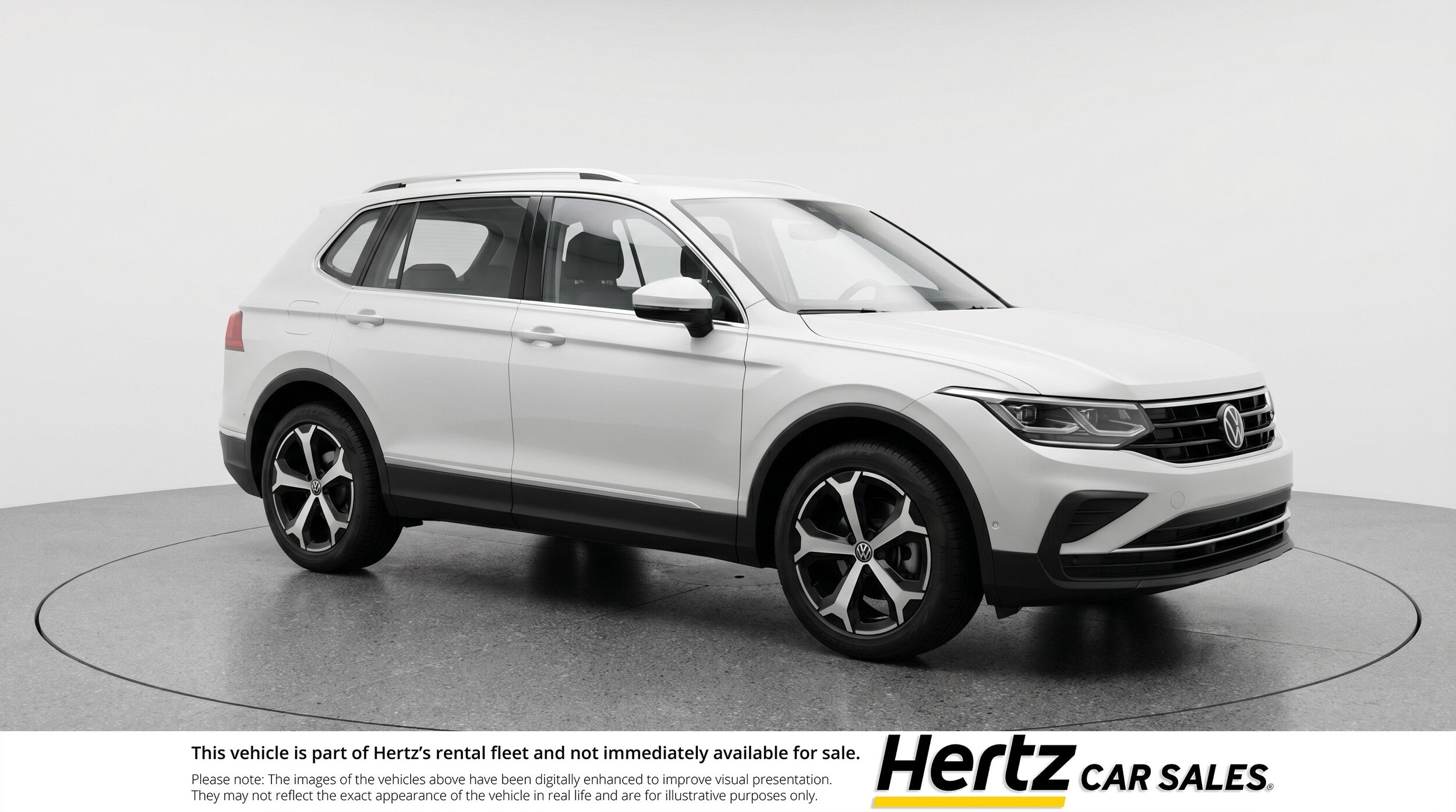 Thumbnail: 2026 Volkswagen Tiguan - 1