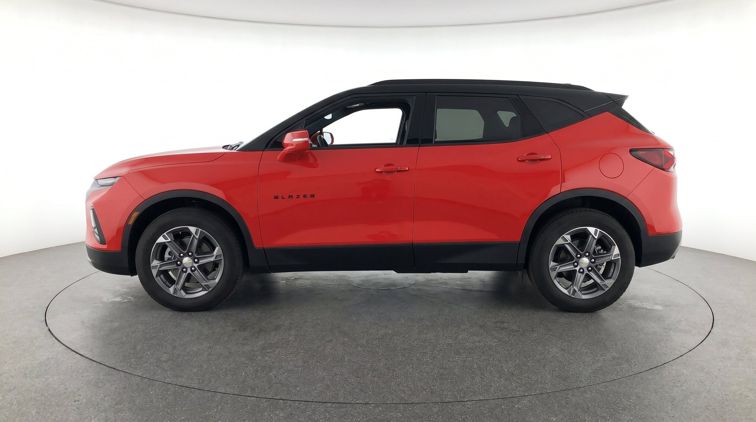 Thumbnail: 2026 Chevrolet Blazer - 5