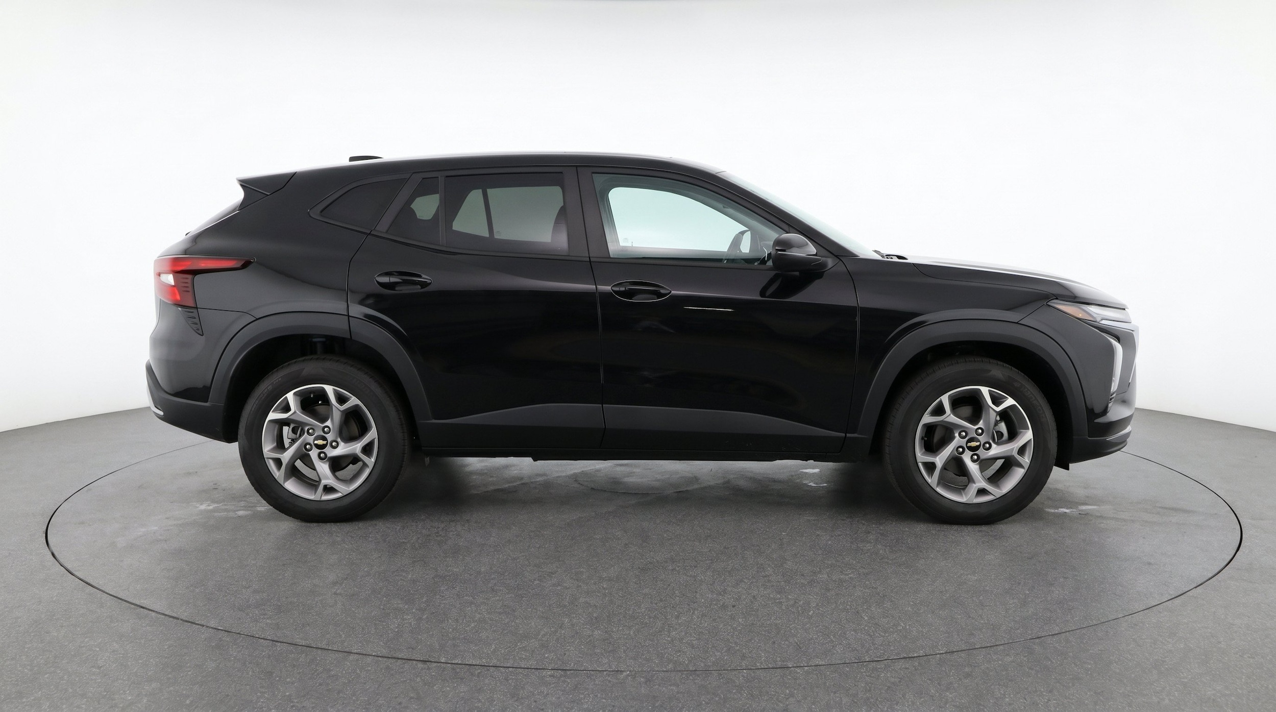 Thumbnail: 2025 Chevrolet Trax - 11