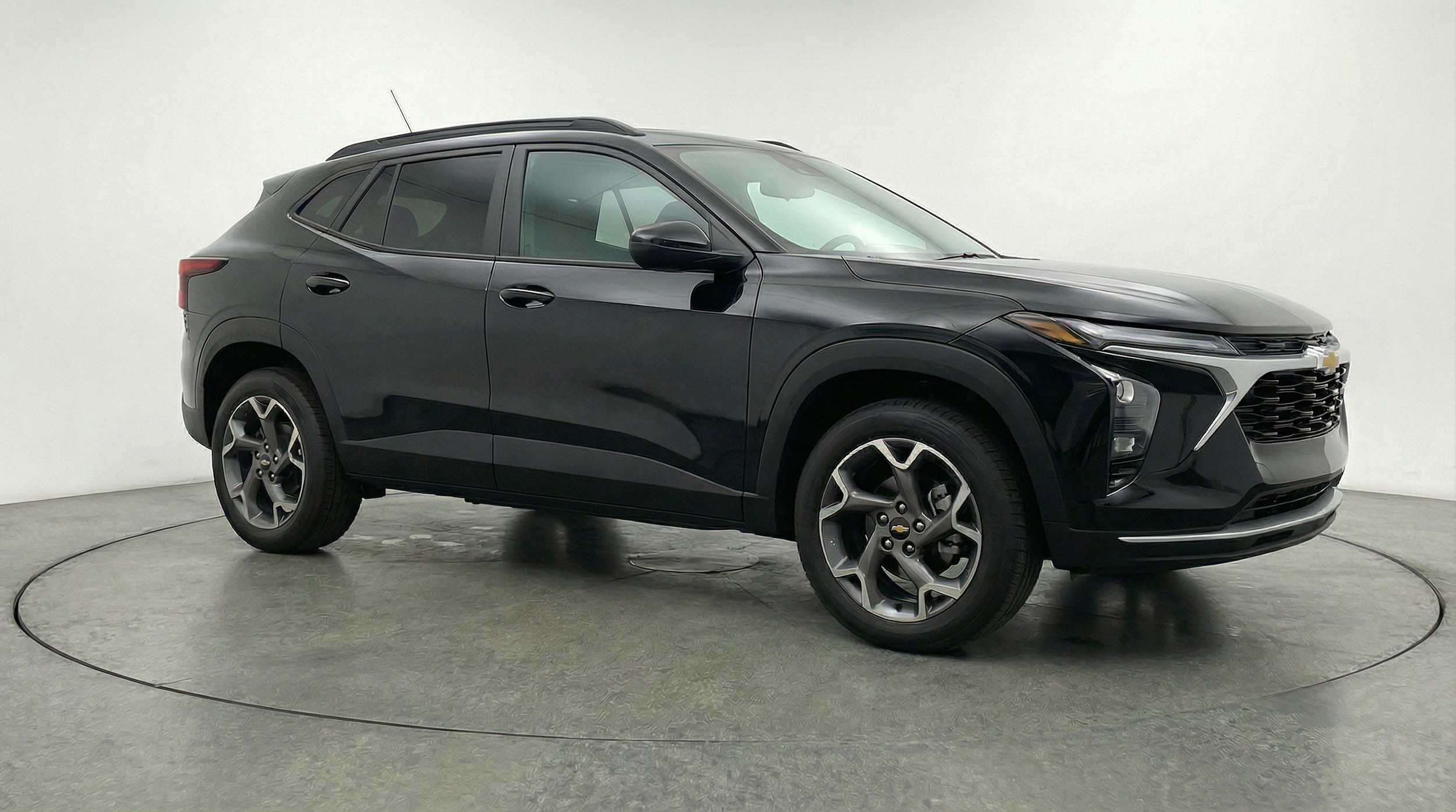 Thumbnail: 2025 Chevrolet Trax - 1