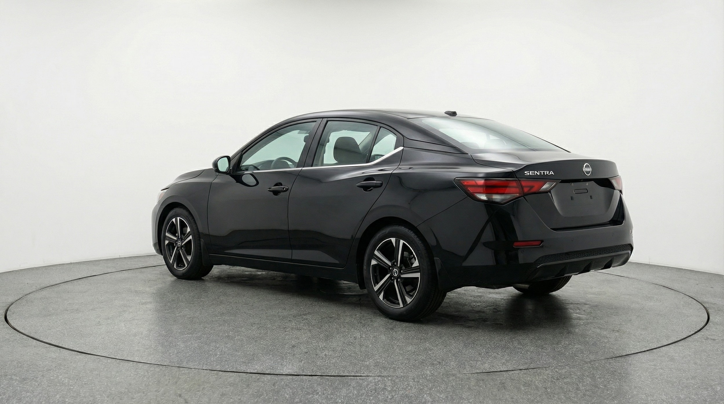 Thumbnail: 2025 Nissan Sentra - 5