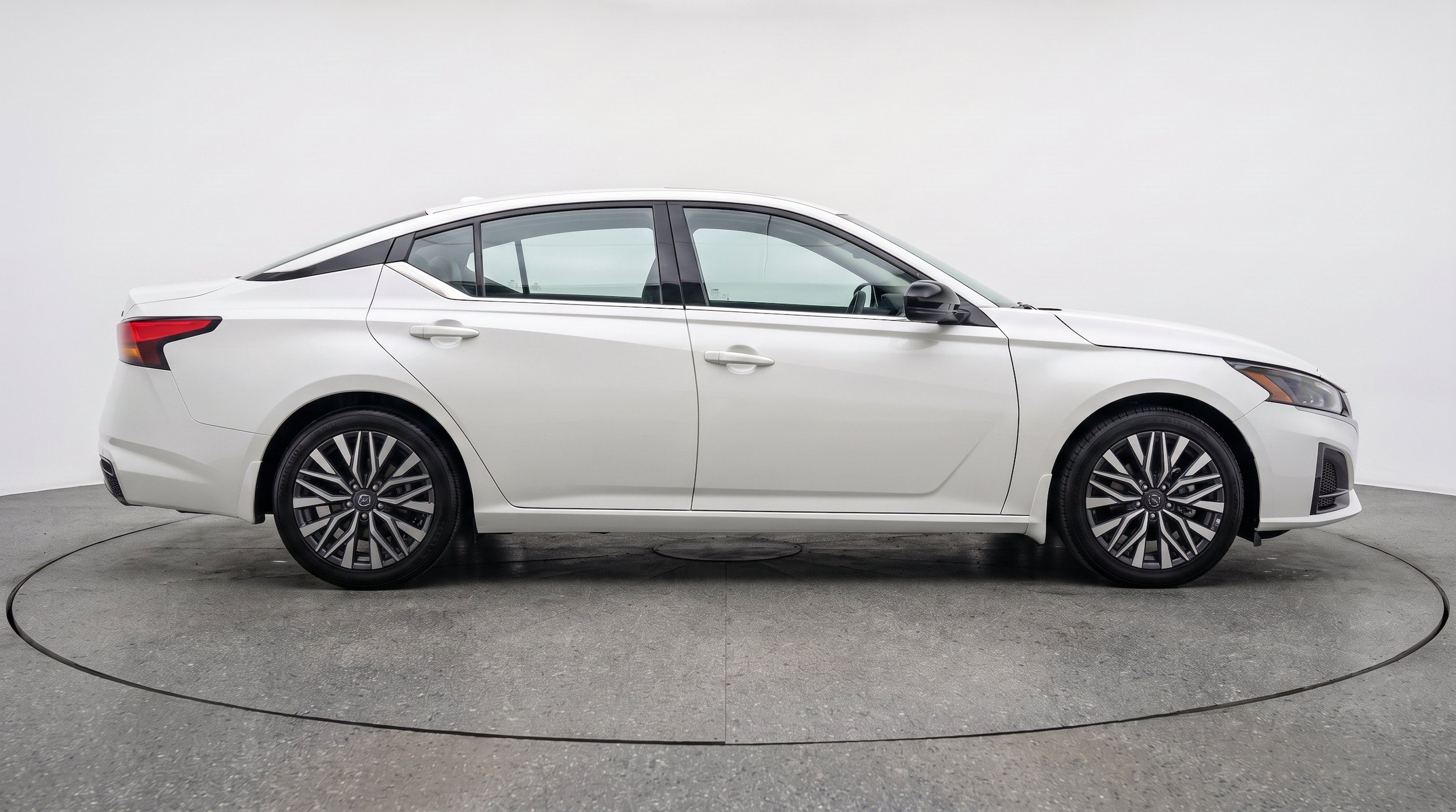 Thumbnail: 2026 Nissan Altima - 10