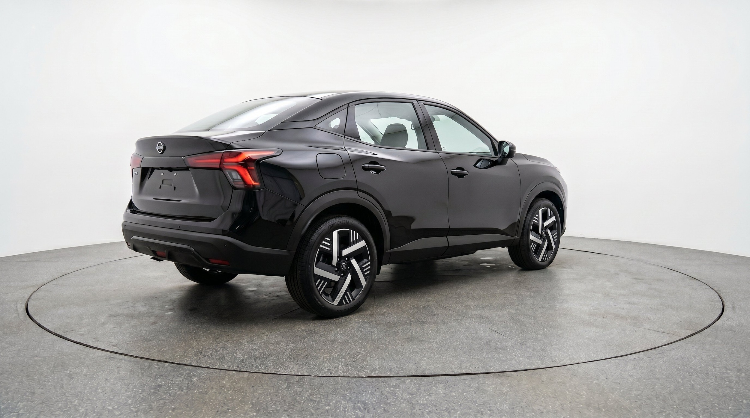 Thumbnail: 2026 Nissan Kicks - 9