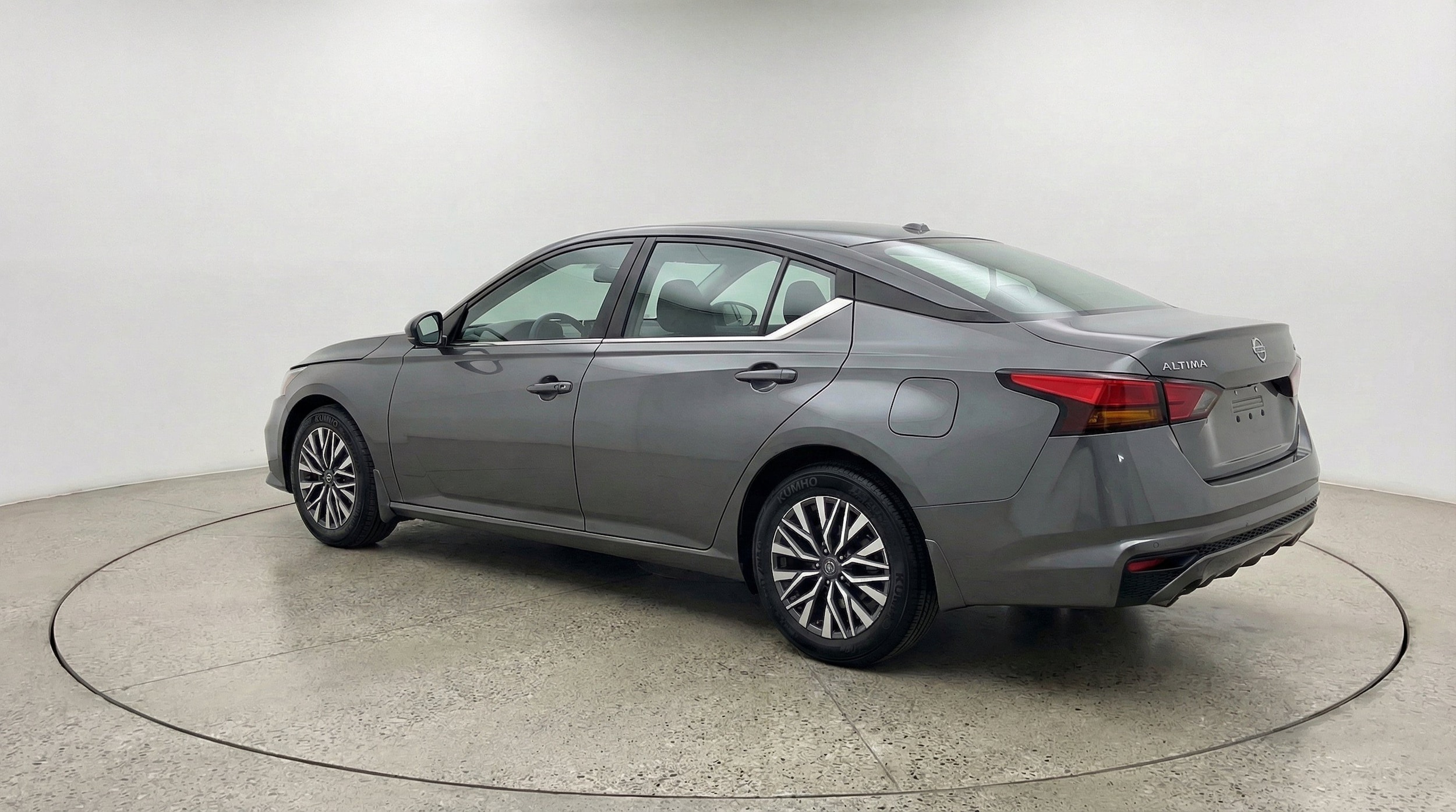 Thumbnail: 2025 Nissan Altima - 6