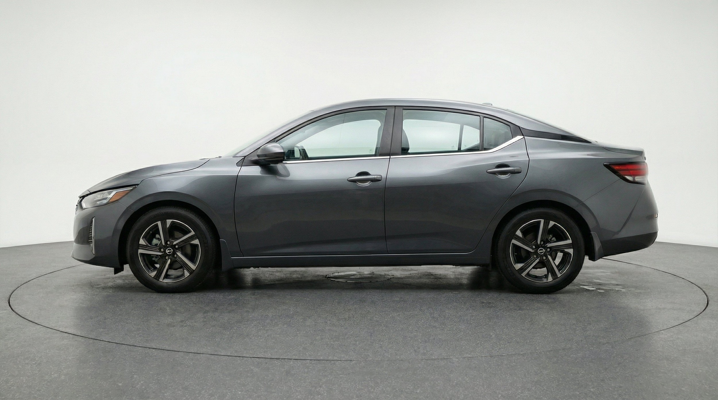 Thumbnail: 2025 Nissan Sentra - 5