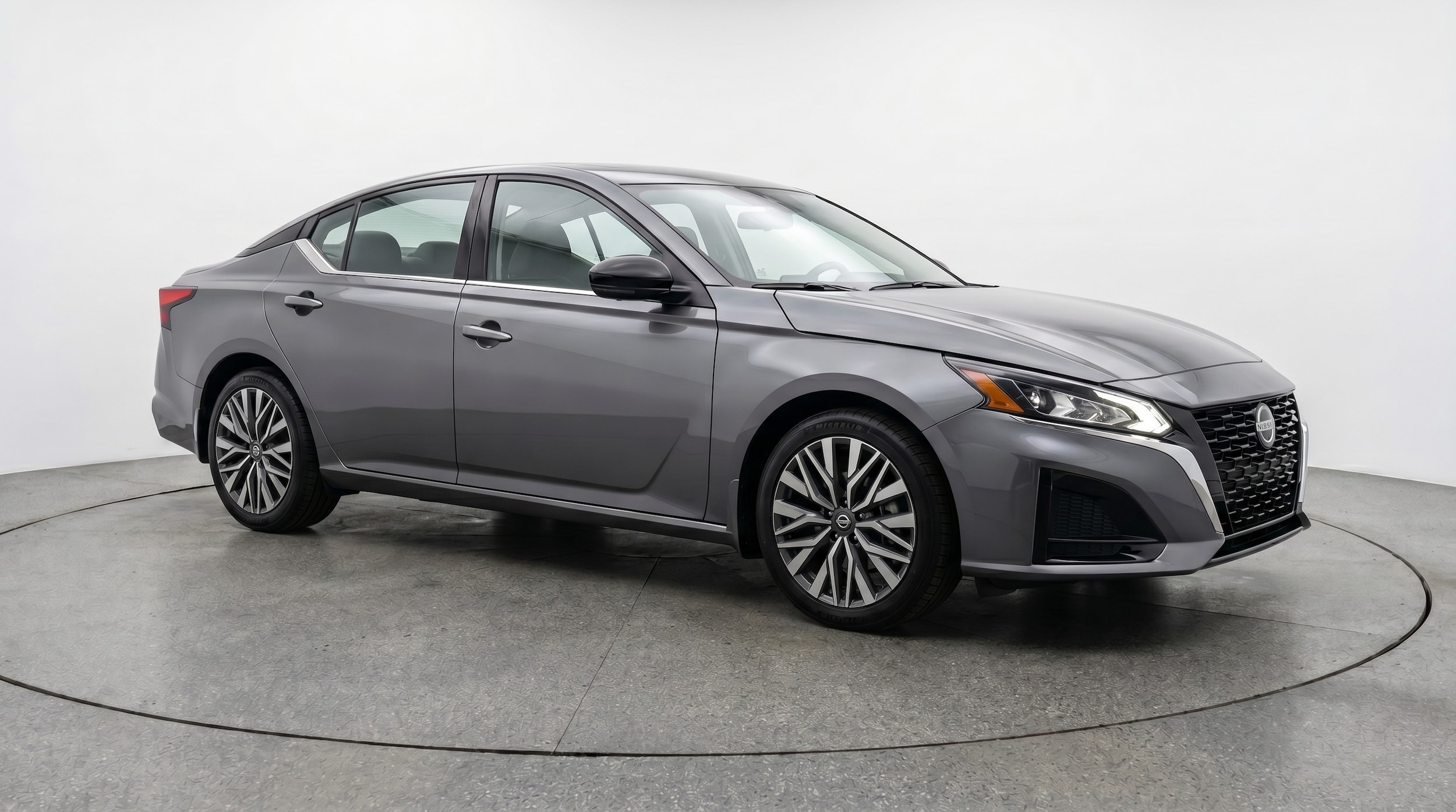 Thumbnail: 2025 Nissan Altima - 1