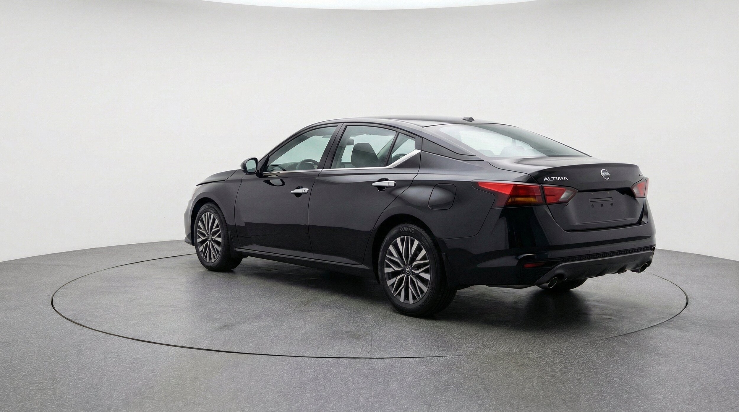 Thumbnail: 2025 Nissan Altima - 6