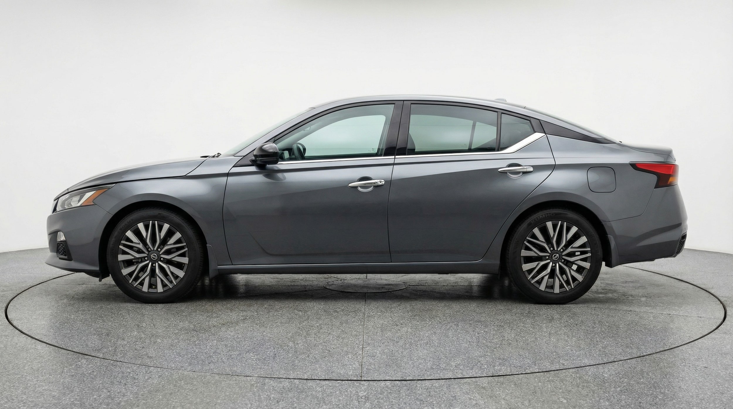 Thumbnail: 2025 Nissan Altima - 4