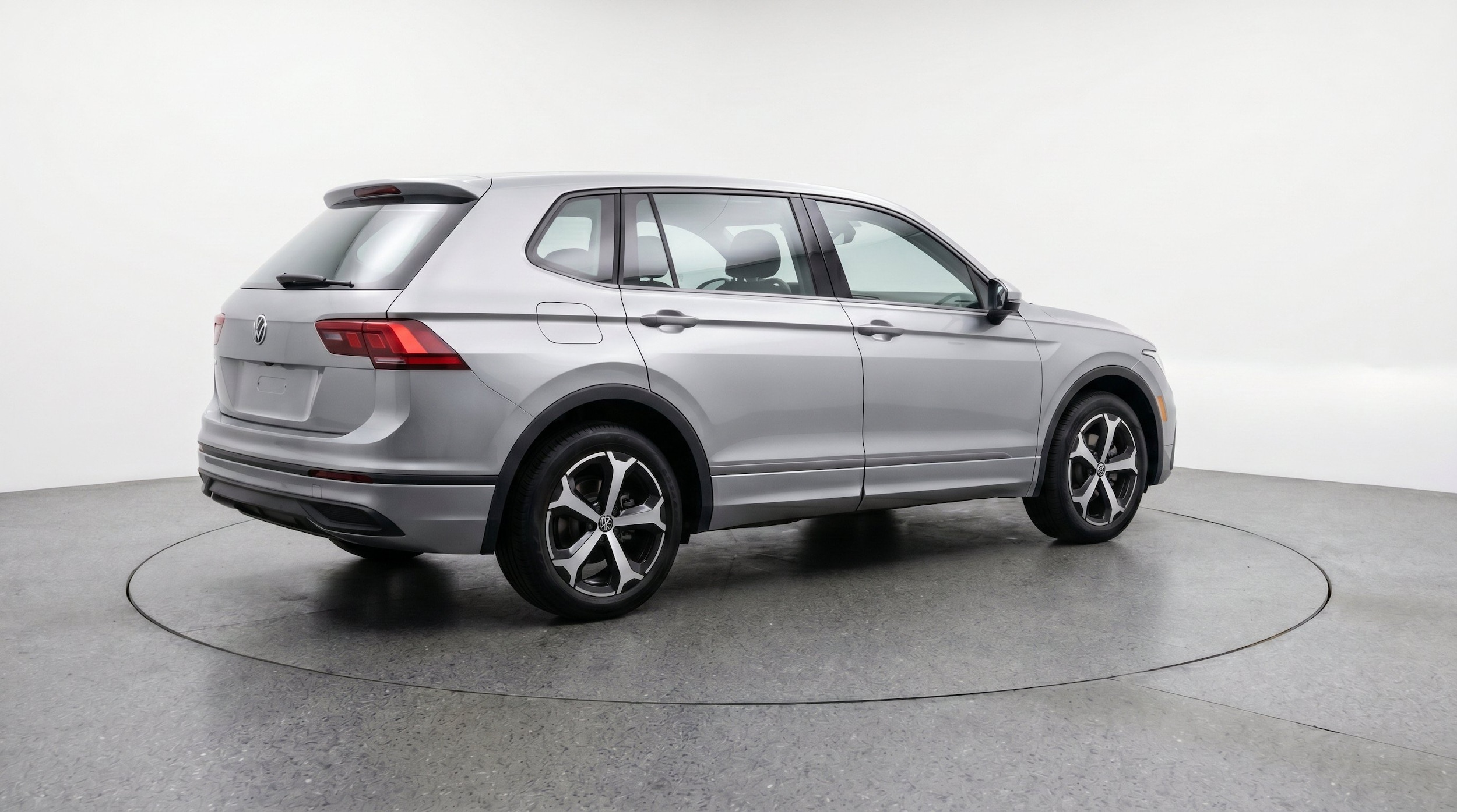 Thumbnail: 2026 Volkswagen Tiguan - 9
