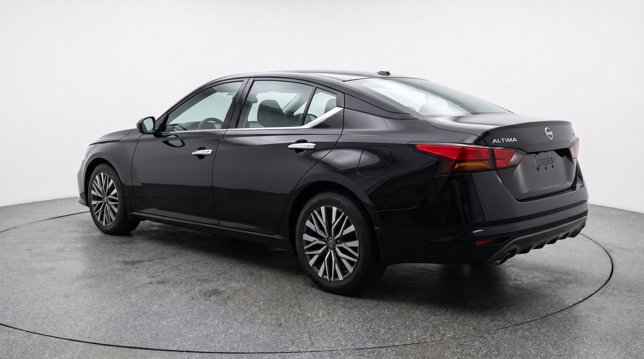 Thumbnail: 2025 Nissan Altima - 6