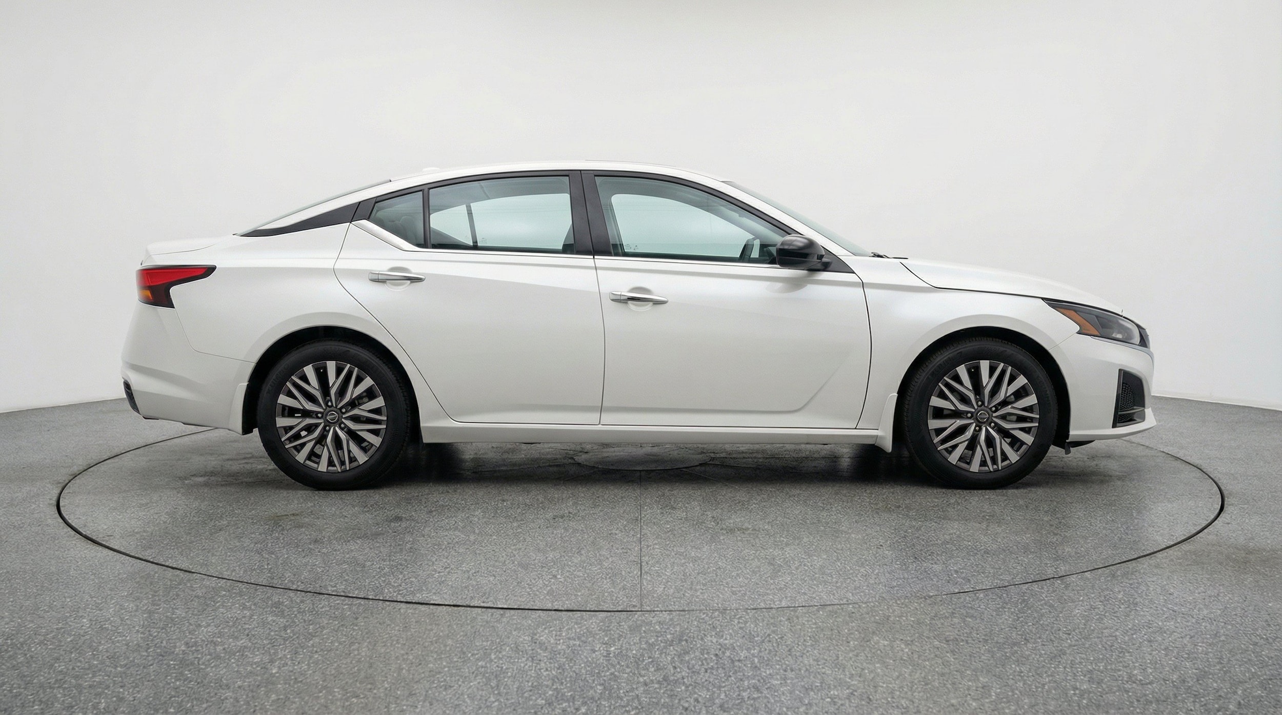 Thumbnail: 2025 Nissan Altima - 11