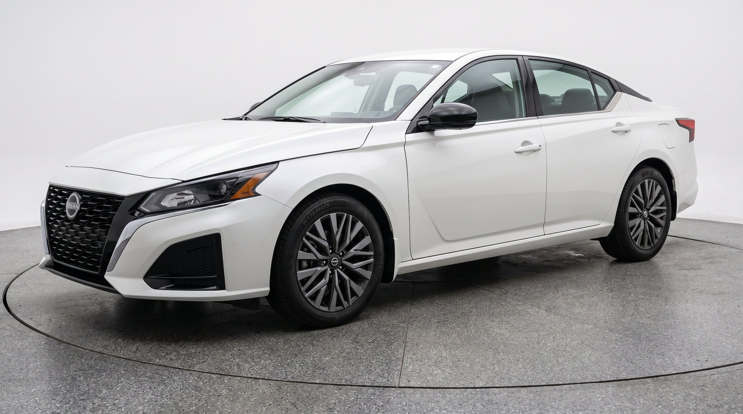 Thumbnail: 2026 Nissan Altima - 3