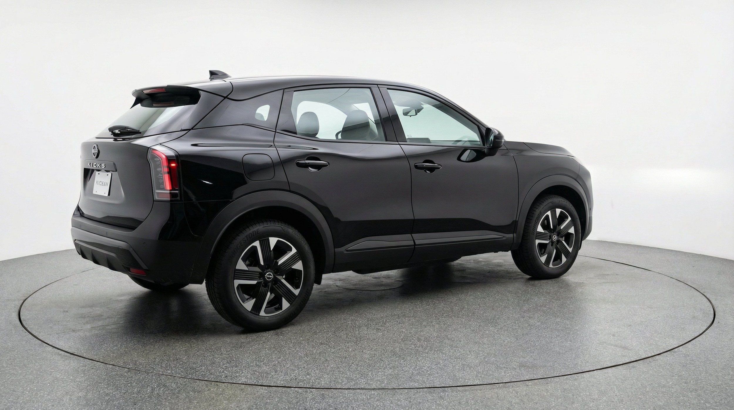 Thumbnail: 2026 Nissan Kicks - 9