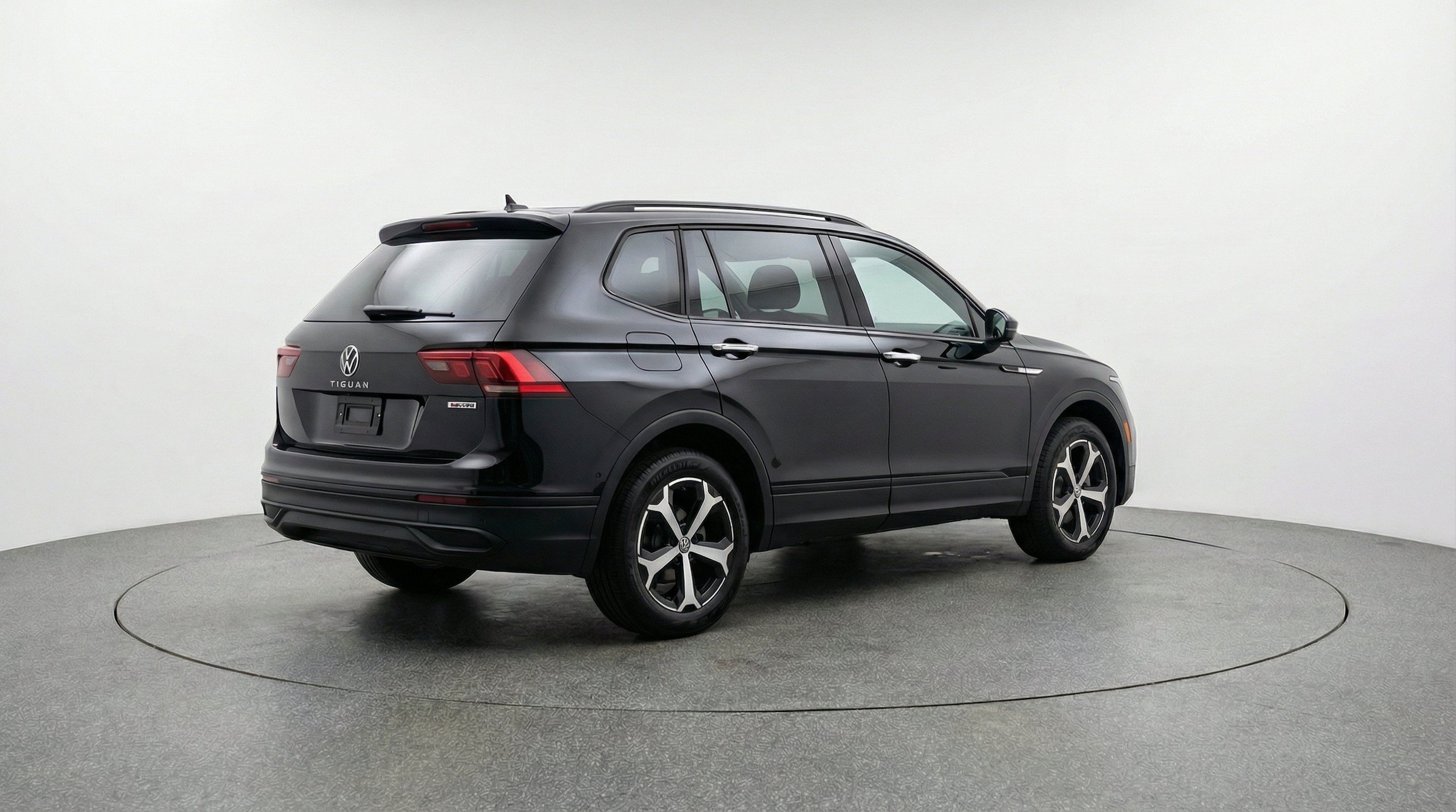 Thumbnail: 2026 Volkswagen Tiguan - 9