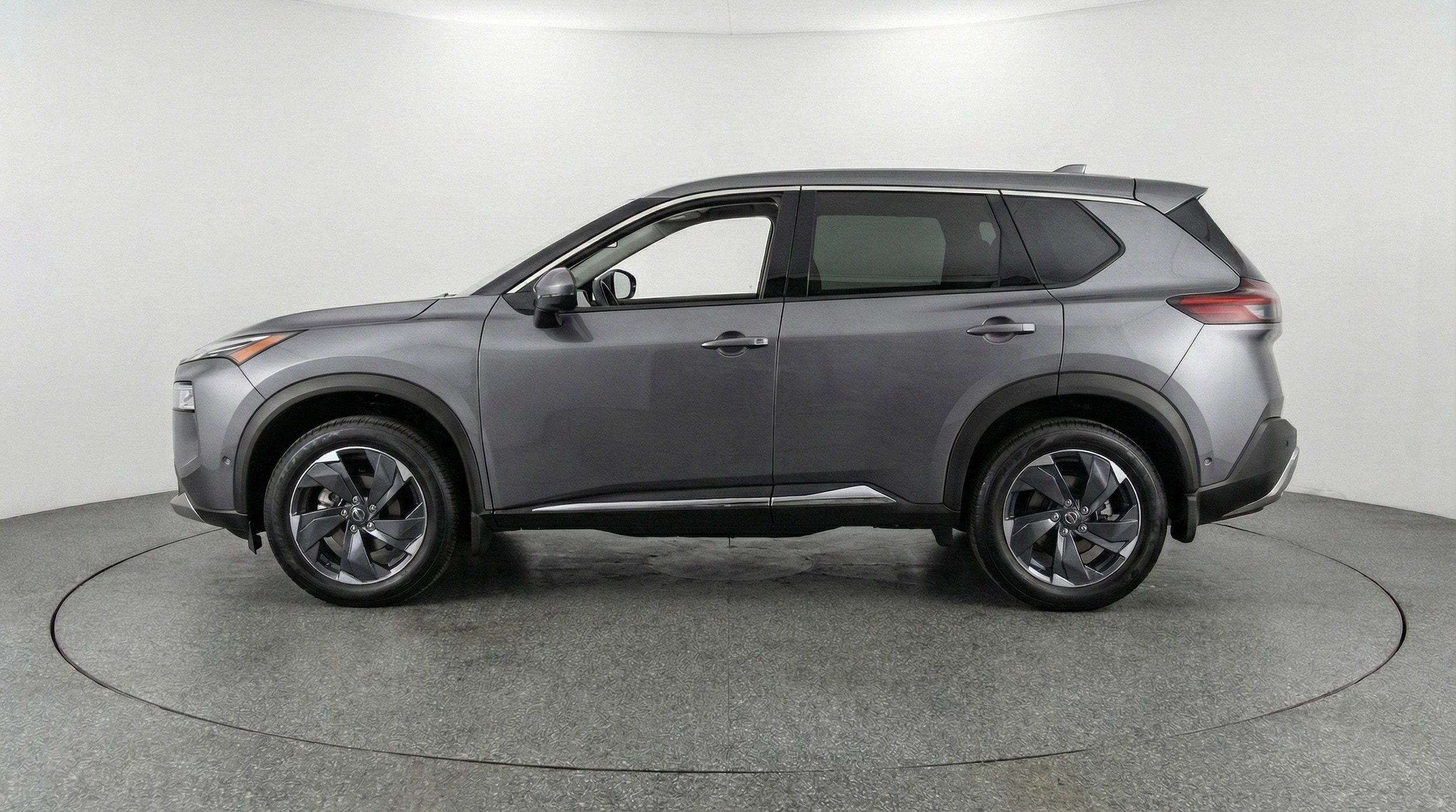 Thumbnail: 2025 Nissan Rogue - 5
