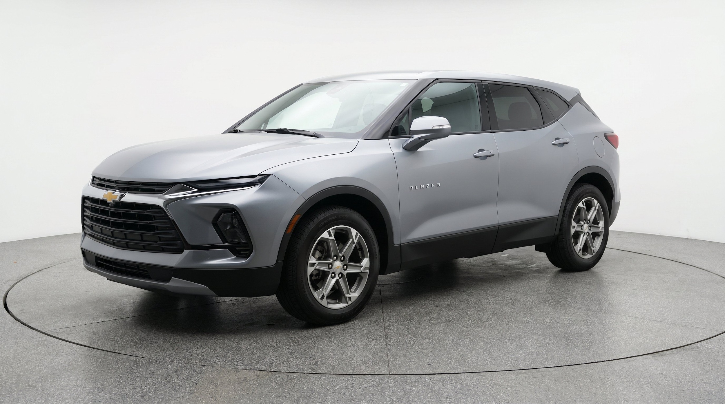 Thumbnail: 2026 Chevrolet Blazer - 3