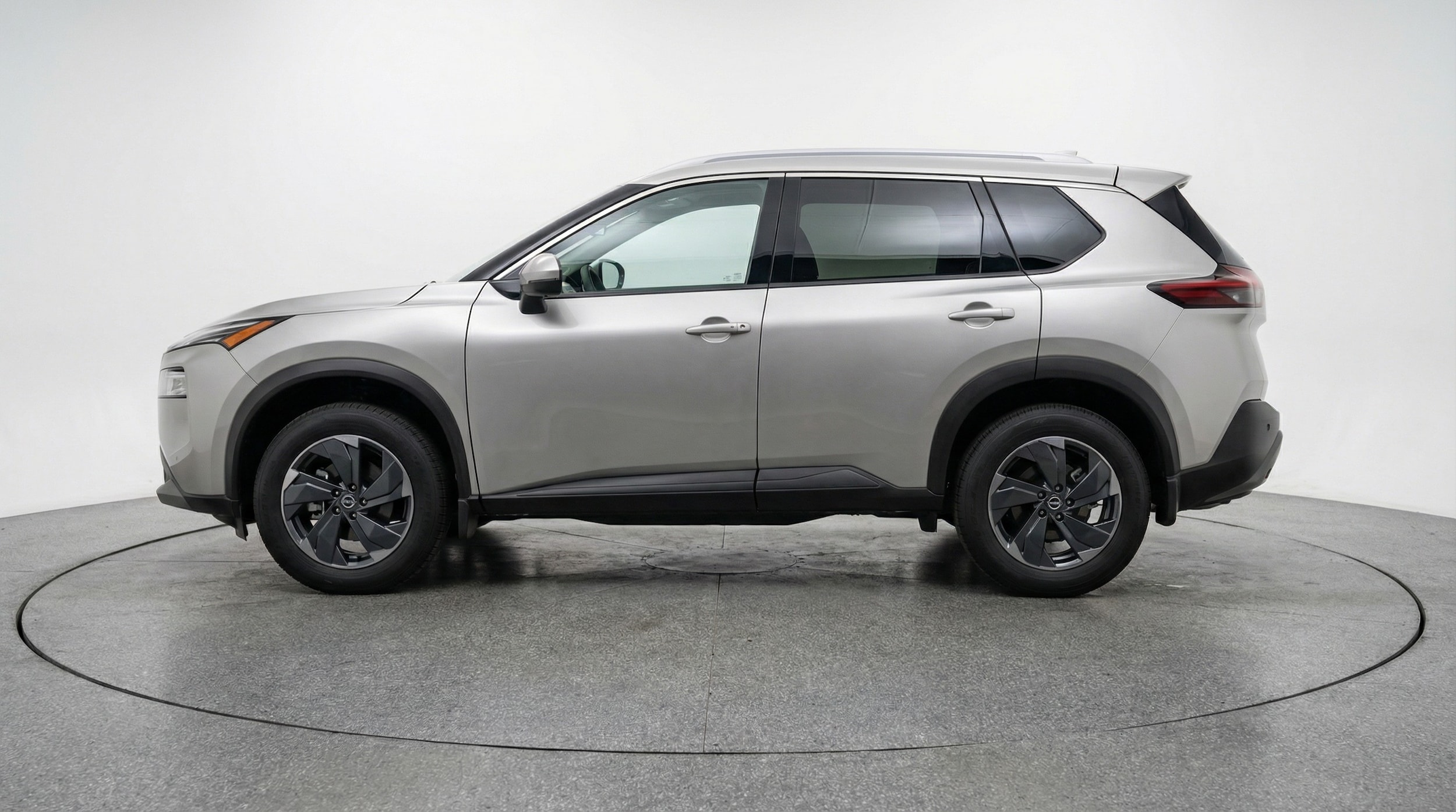 Thumbnail: 2025 Nissan Rogue - 4