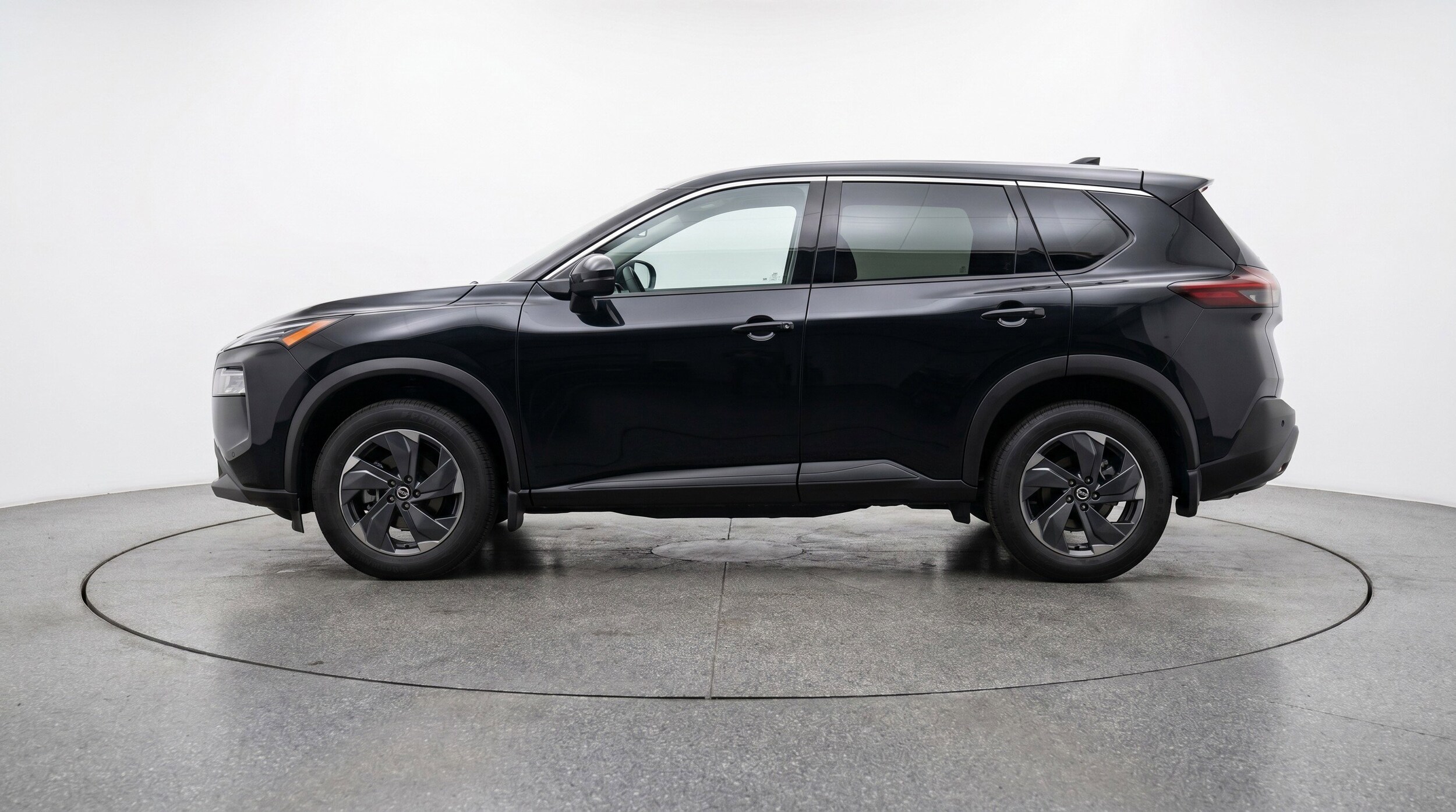 Thumbnail: 2025 Nissan Rogue - 5