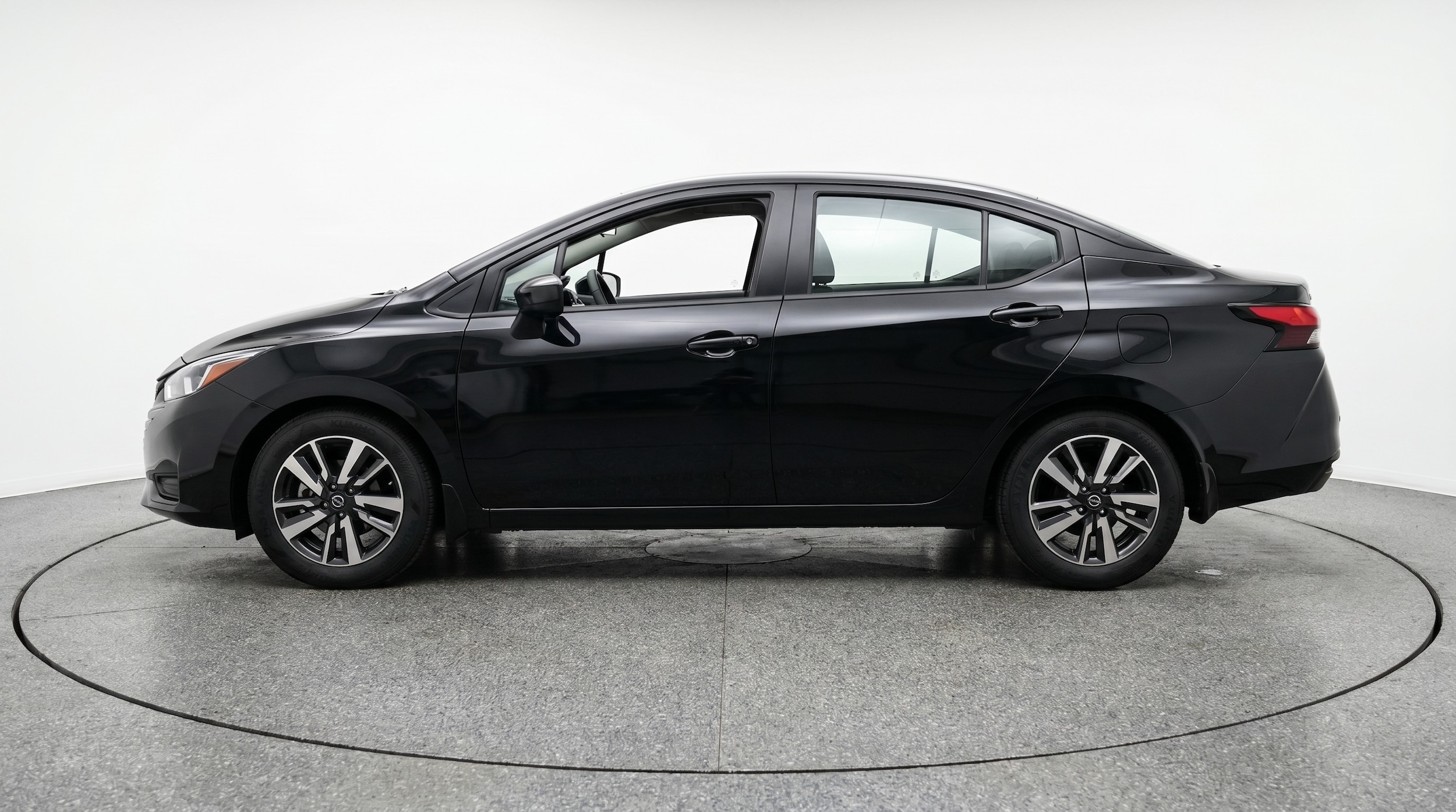 Thumbnail: 2025 Nissan Versa - 4