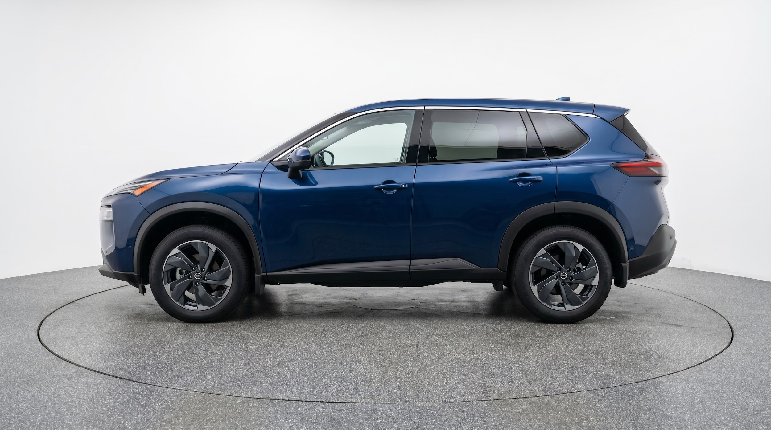 Thumbnail: 2025 Nissan Rogue - 4