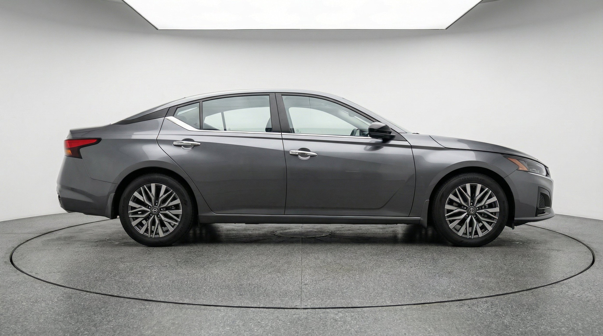 Thumbnail: 2025 Nissan Altima - 11