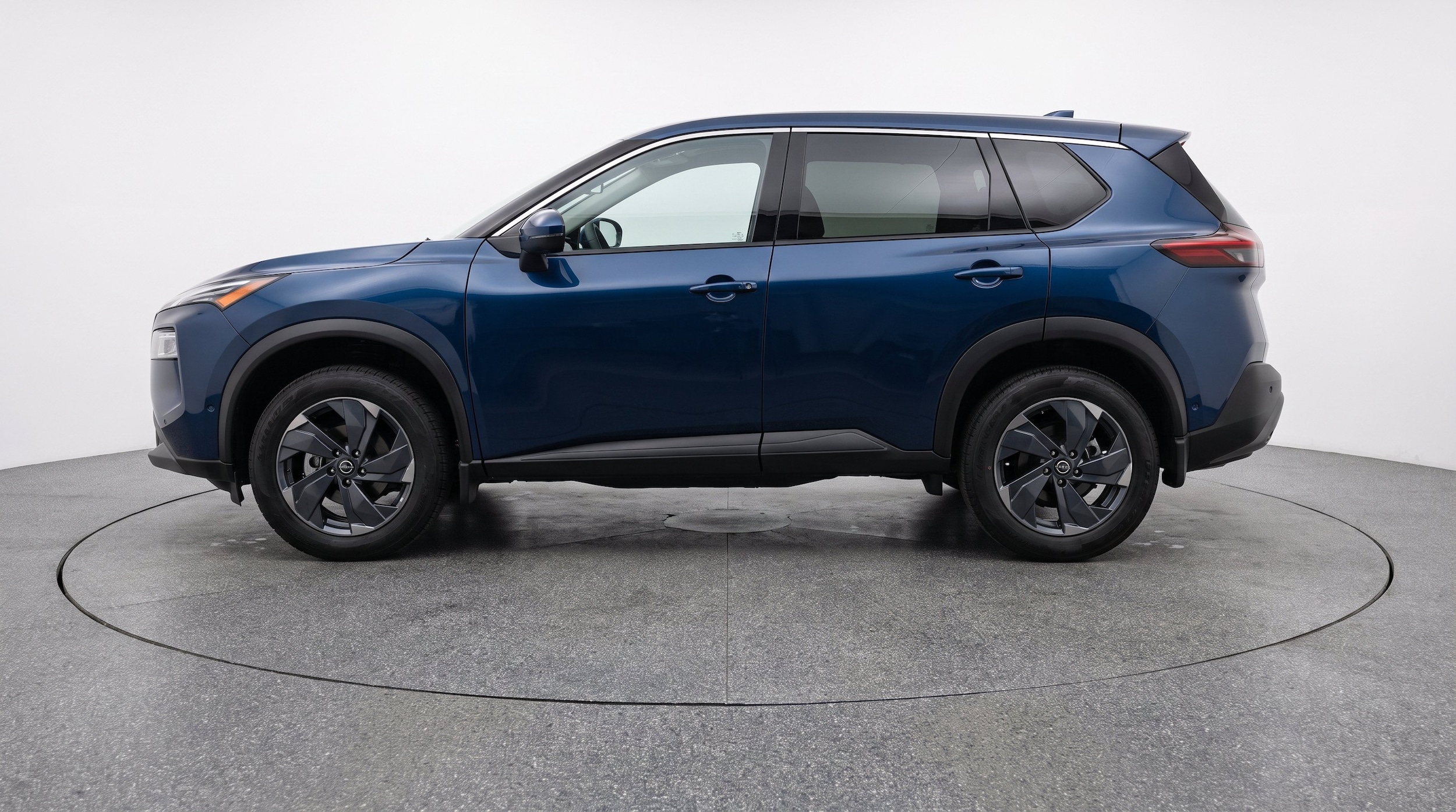 Thumbnail: 2025 Nissan Rogue - 5