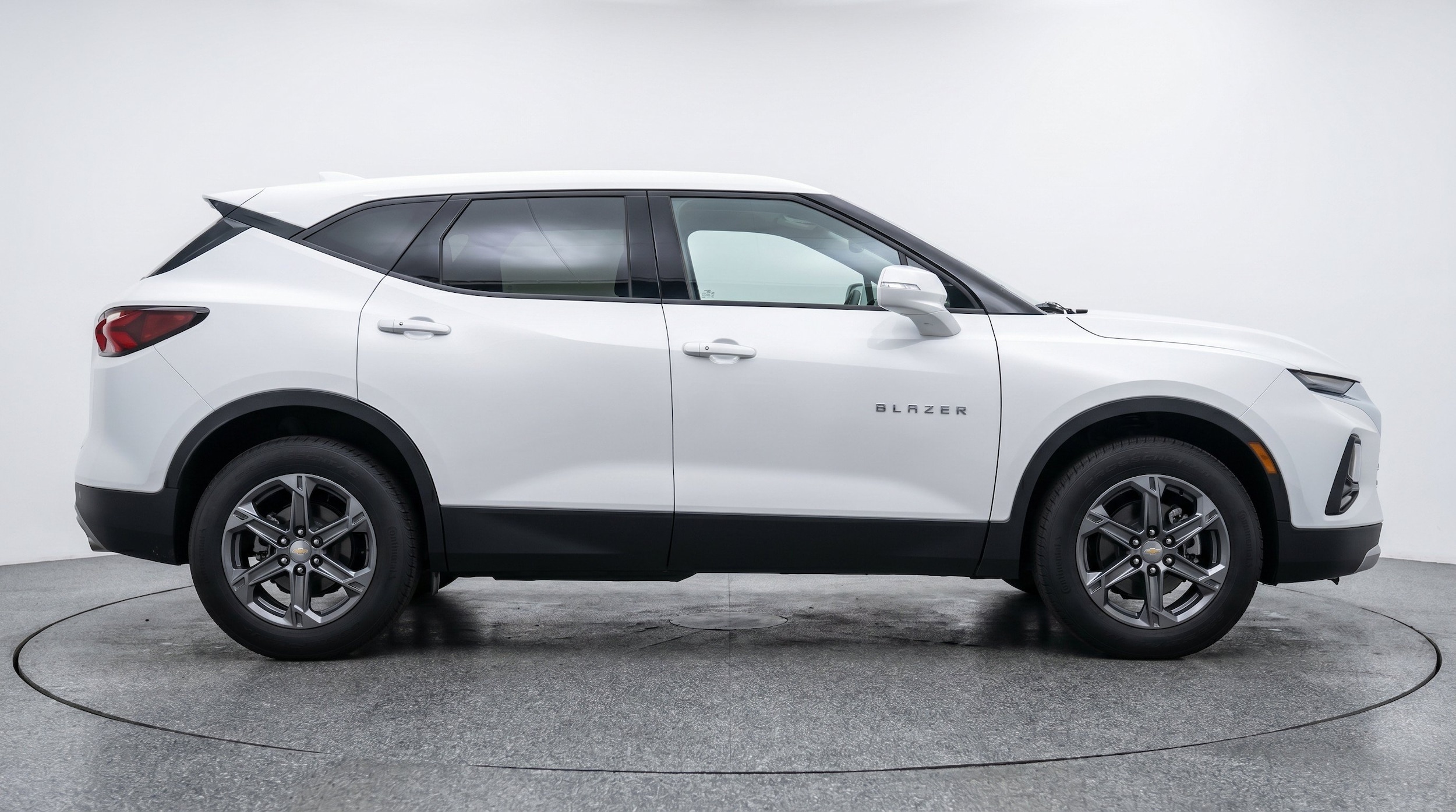Thumbnail: 2026 Chevrolet Blazer - 10