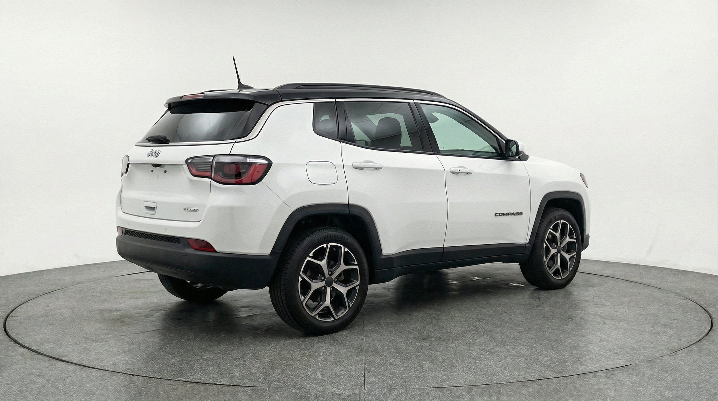 Thumbnail: 2025 Jeep Compass - 9