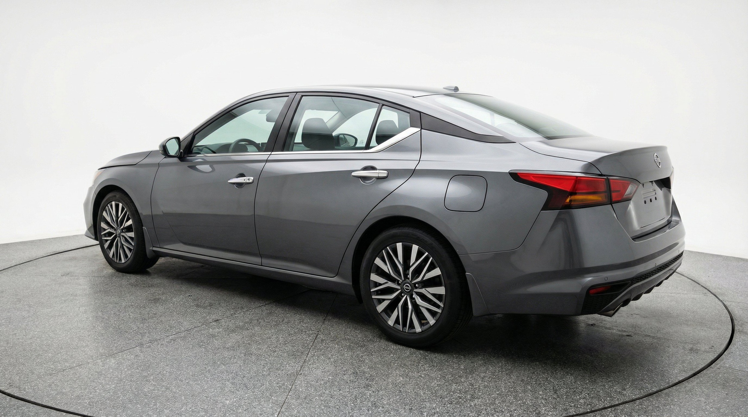 Thumbnail: 2025 Nissan Altima - 6