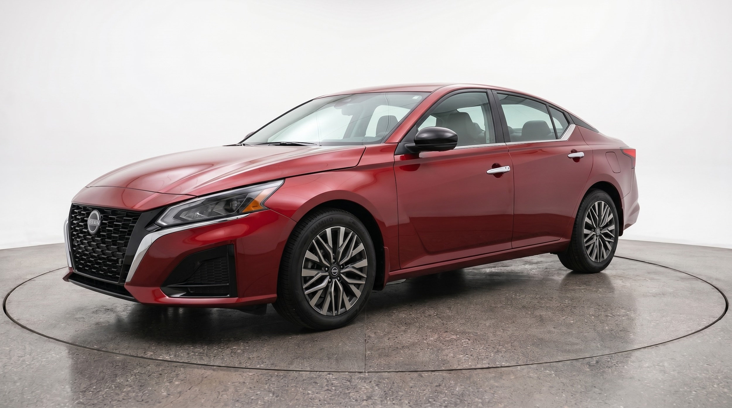 Thumbnail: 2025 Nissan Altima - 3