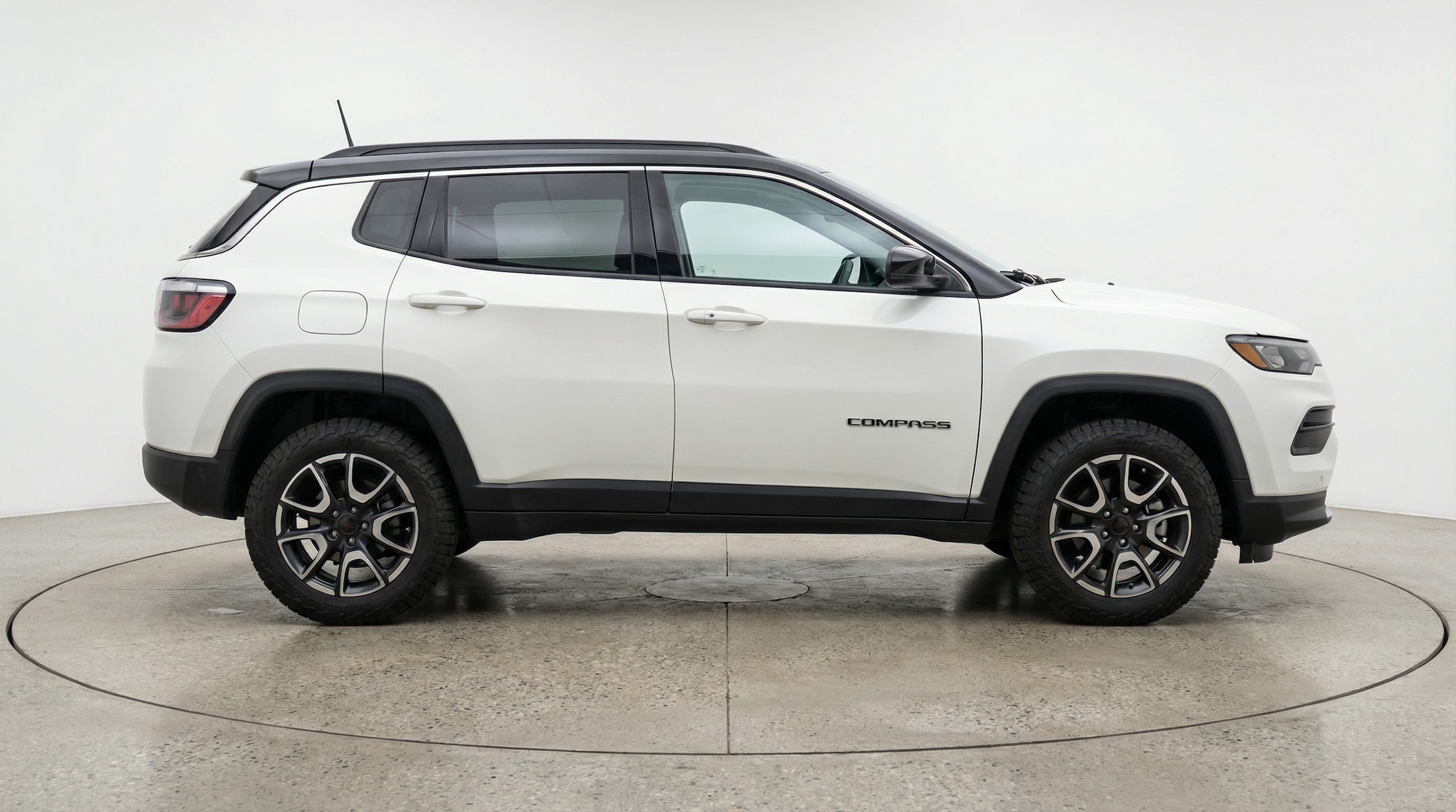 Thumbnail: 2025 Jeep Compass - 8