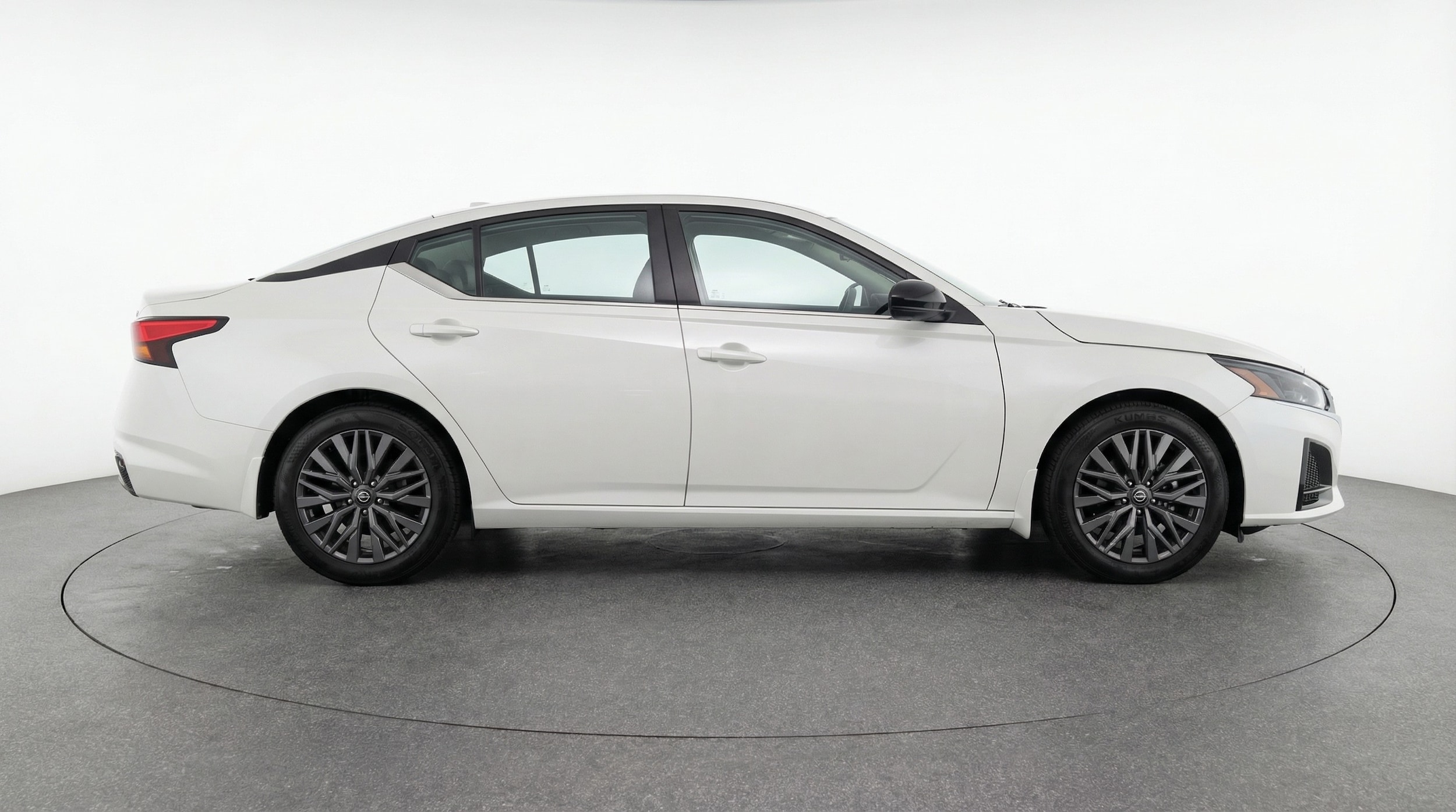 Thumbnail: 2025 Nissan Altima - 8