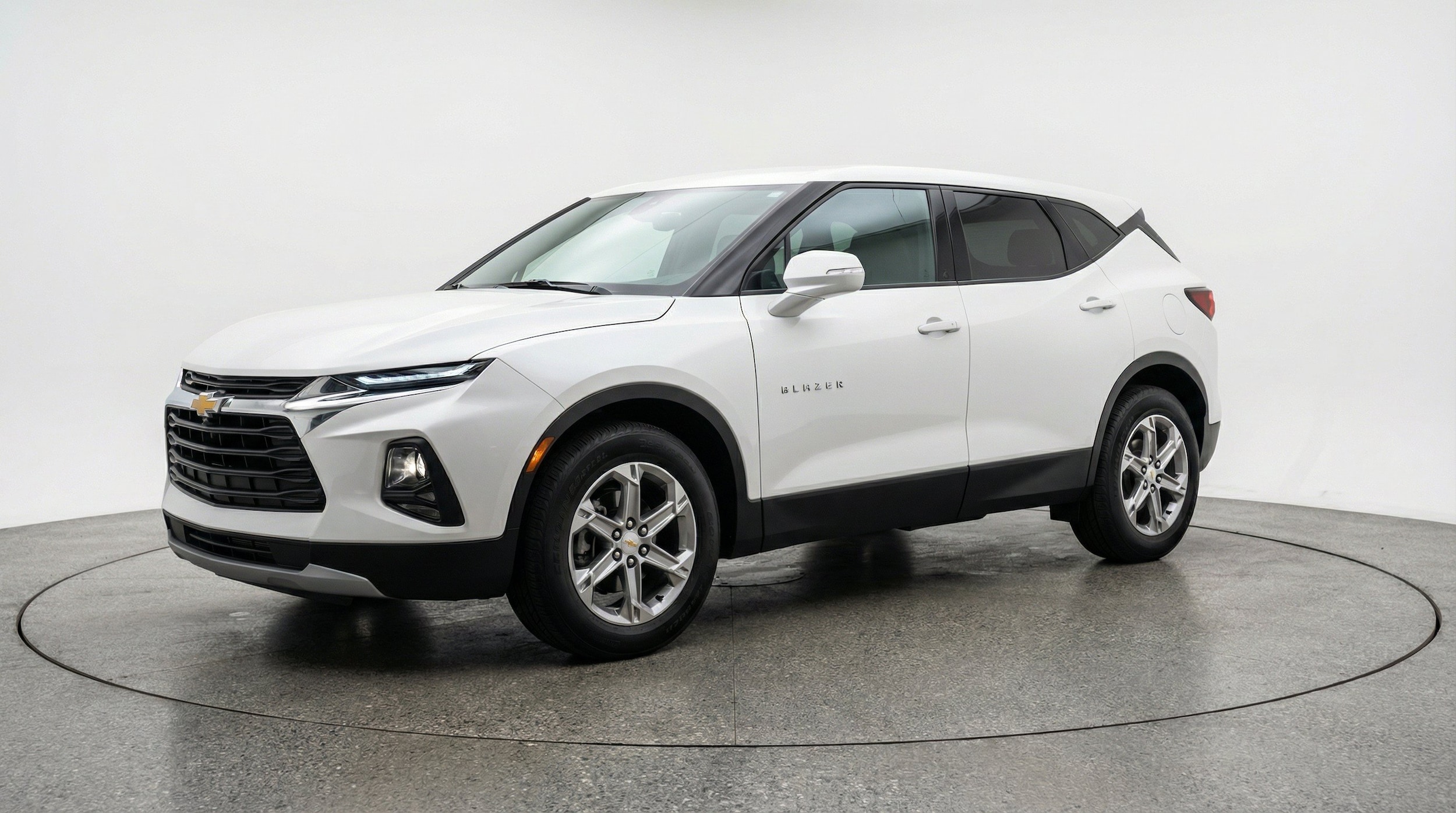 Thumbnail: 2025 Chevrolet Blazer - 3