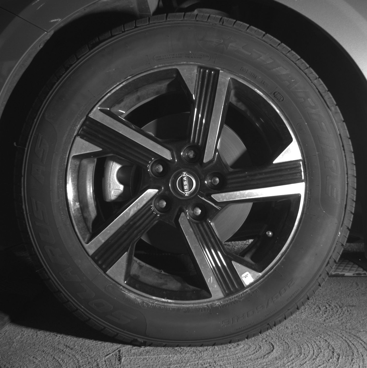 Thumbnail: 2025 Nissan Sentra - 9