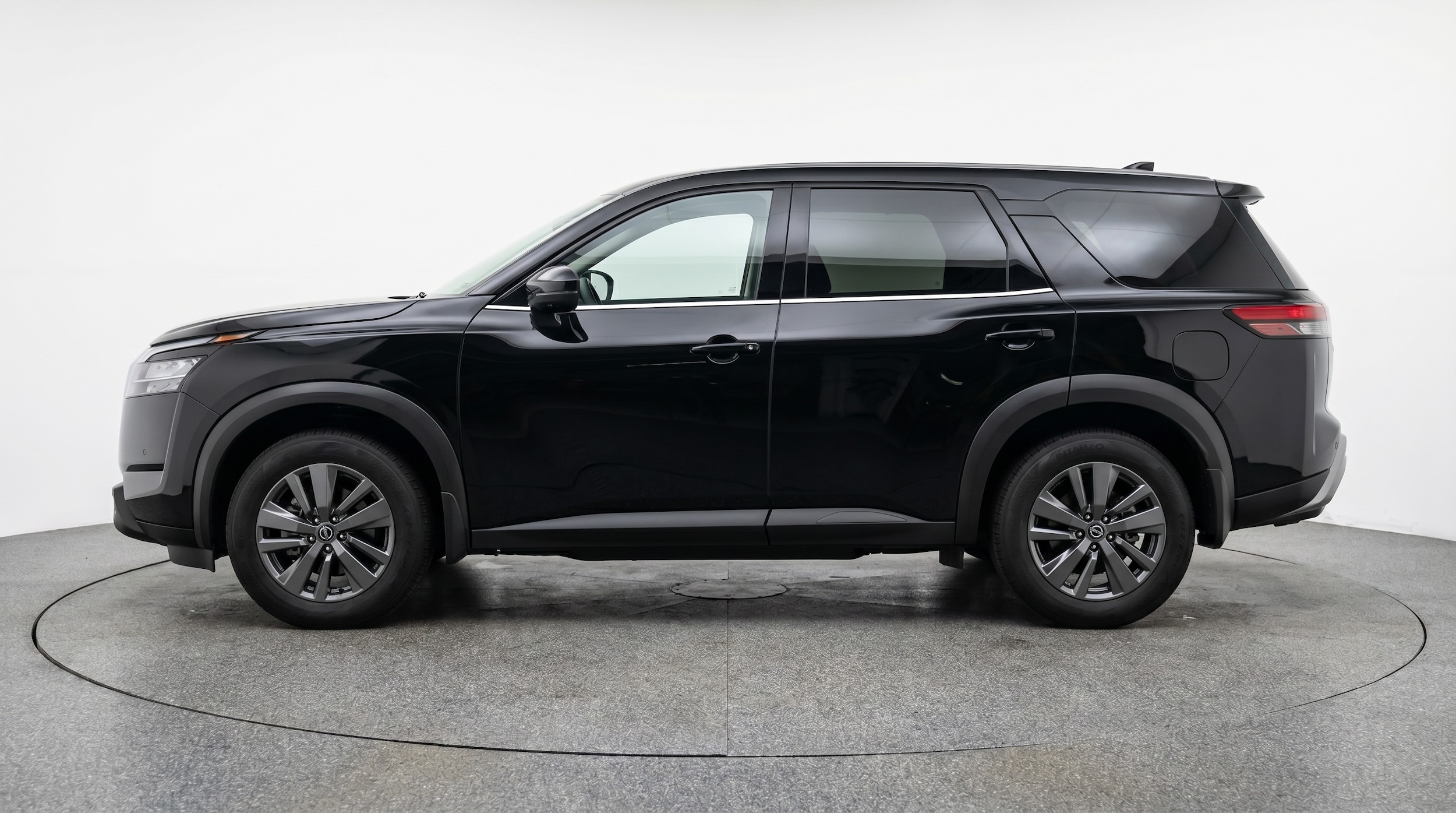 Thumbnail: 2025 Nissan Pathfinder - 4