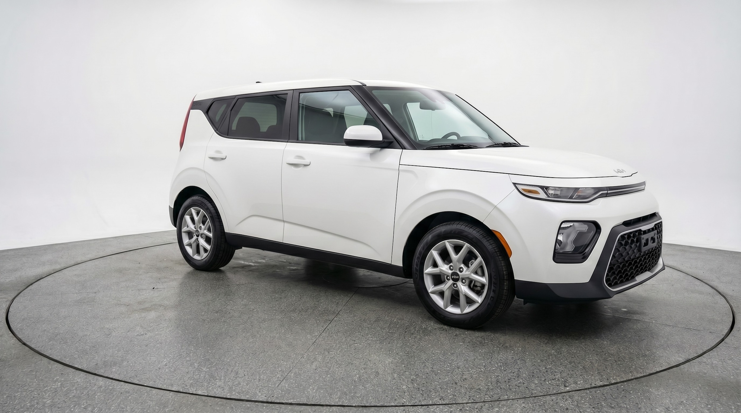 Thumbnail: 2025 Kia Soul - 1