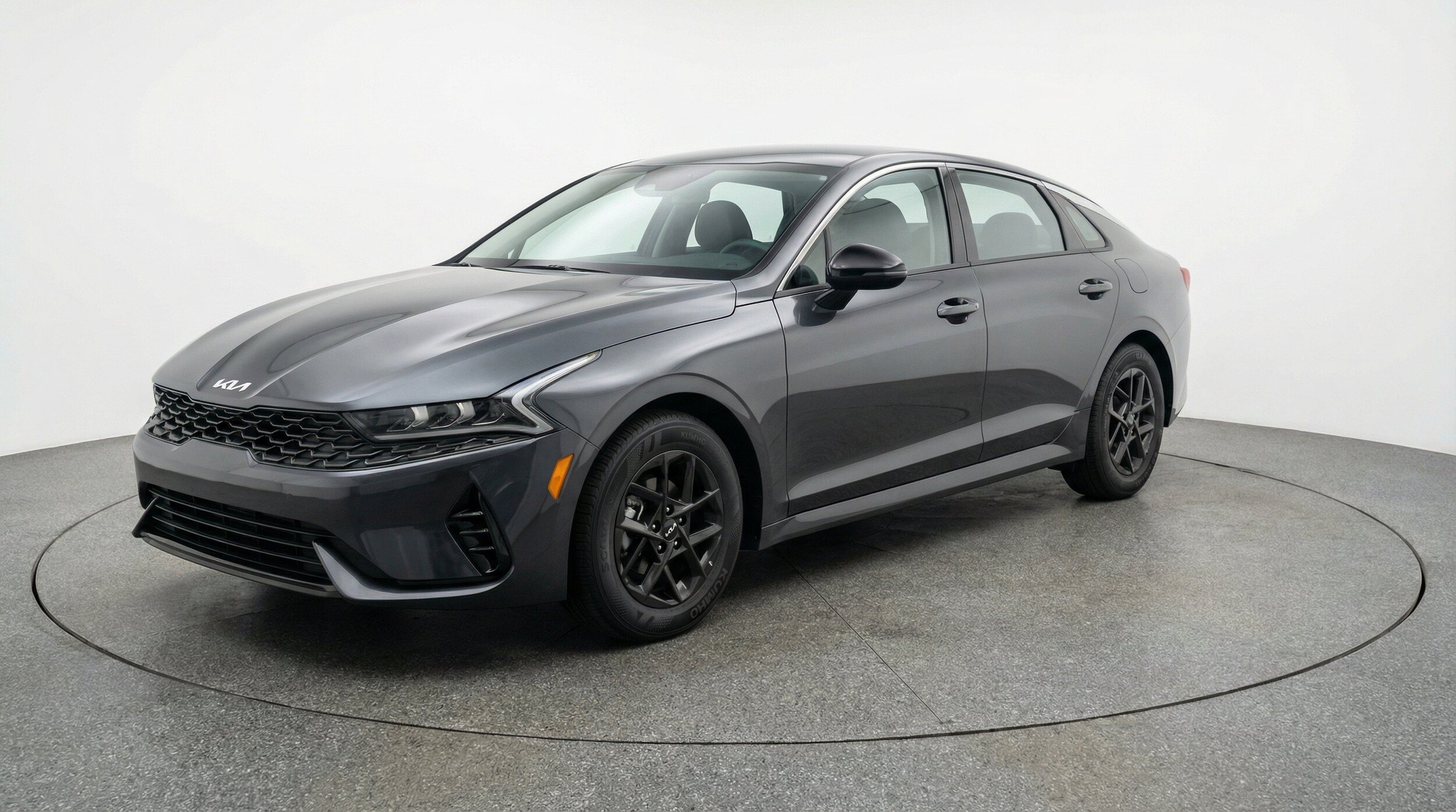 Thumbnail: 2025 Kia K5 - 3