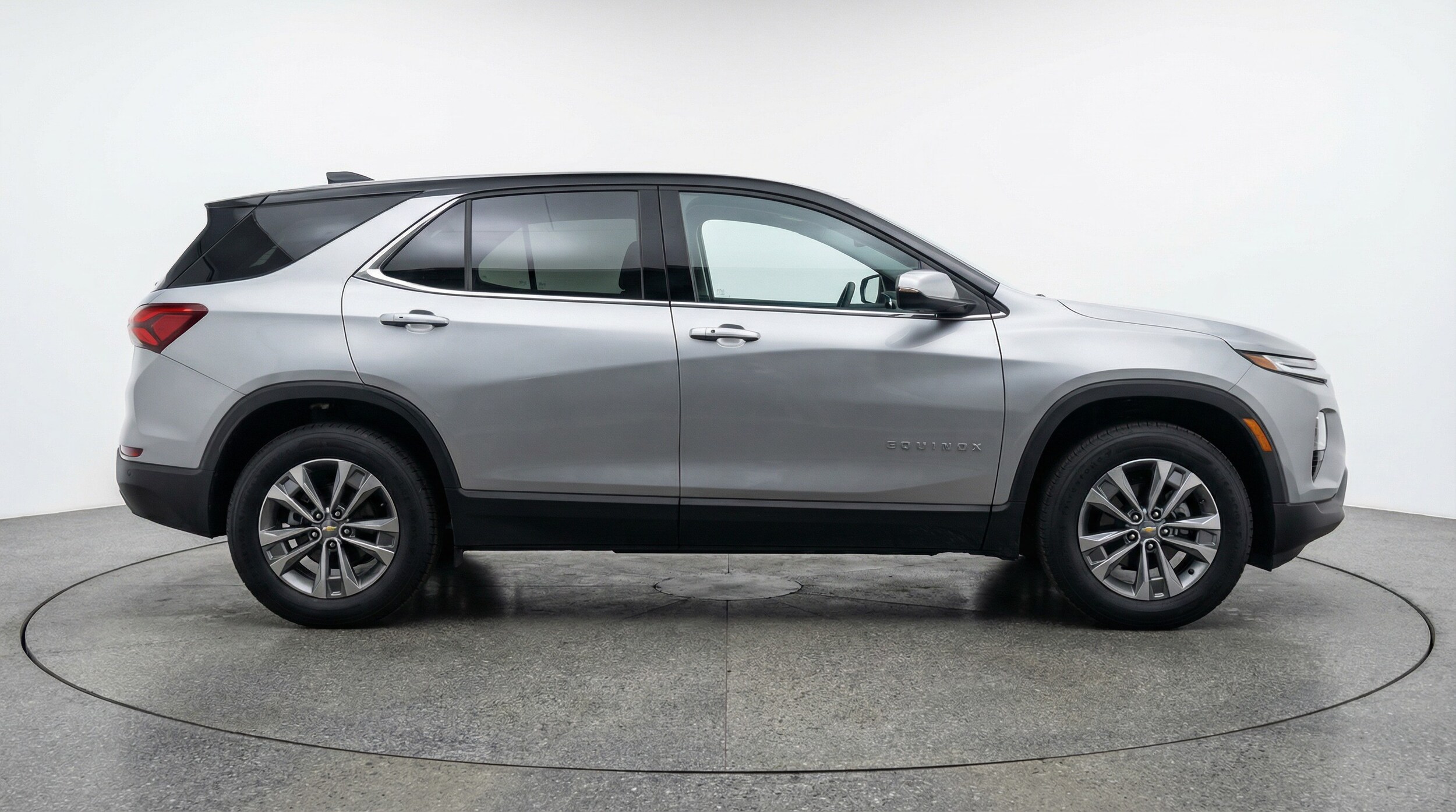 Thumbnail: 2025 Chevrolet Equinox - 8