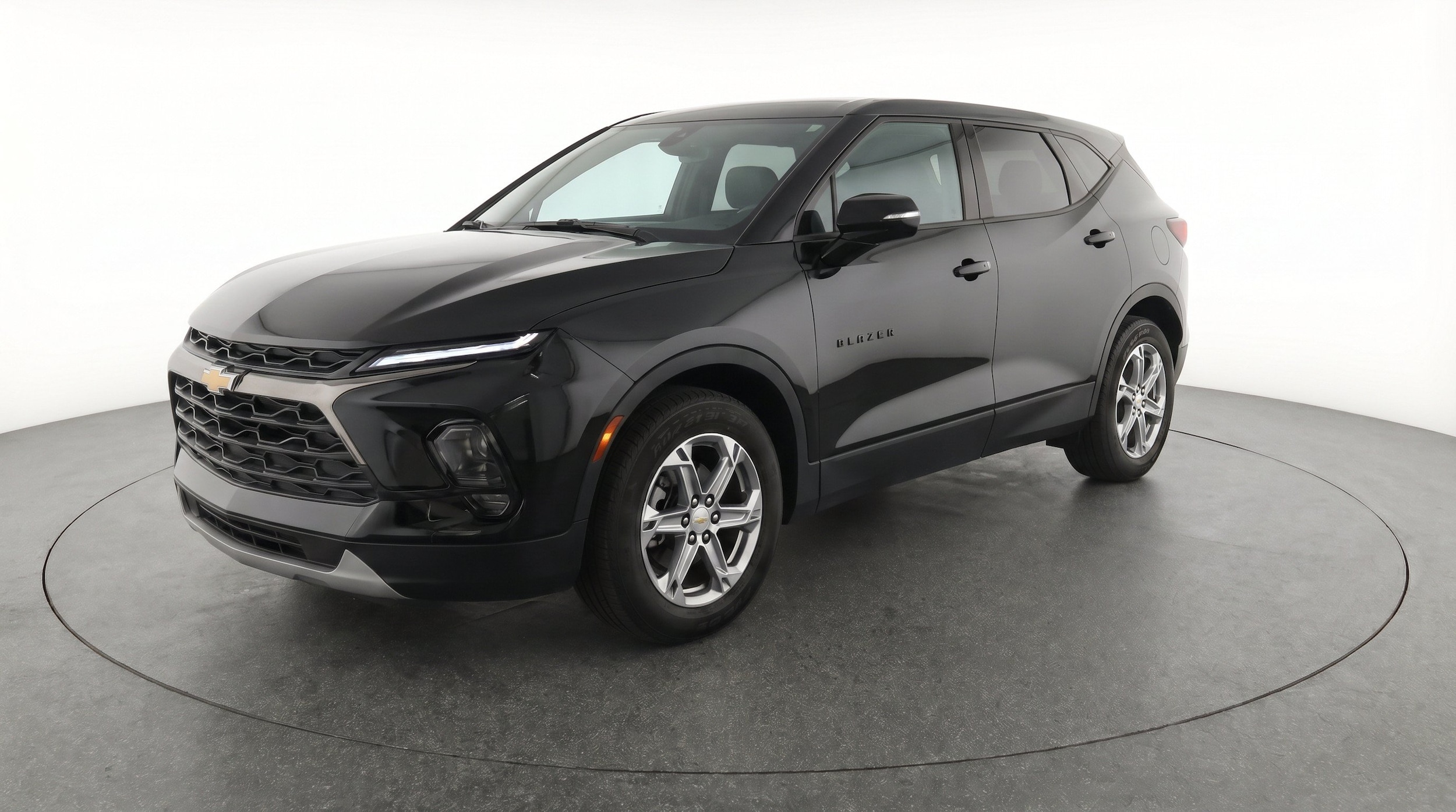 Thumbnail: 2025 Chevrolet Blazer - 3