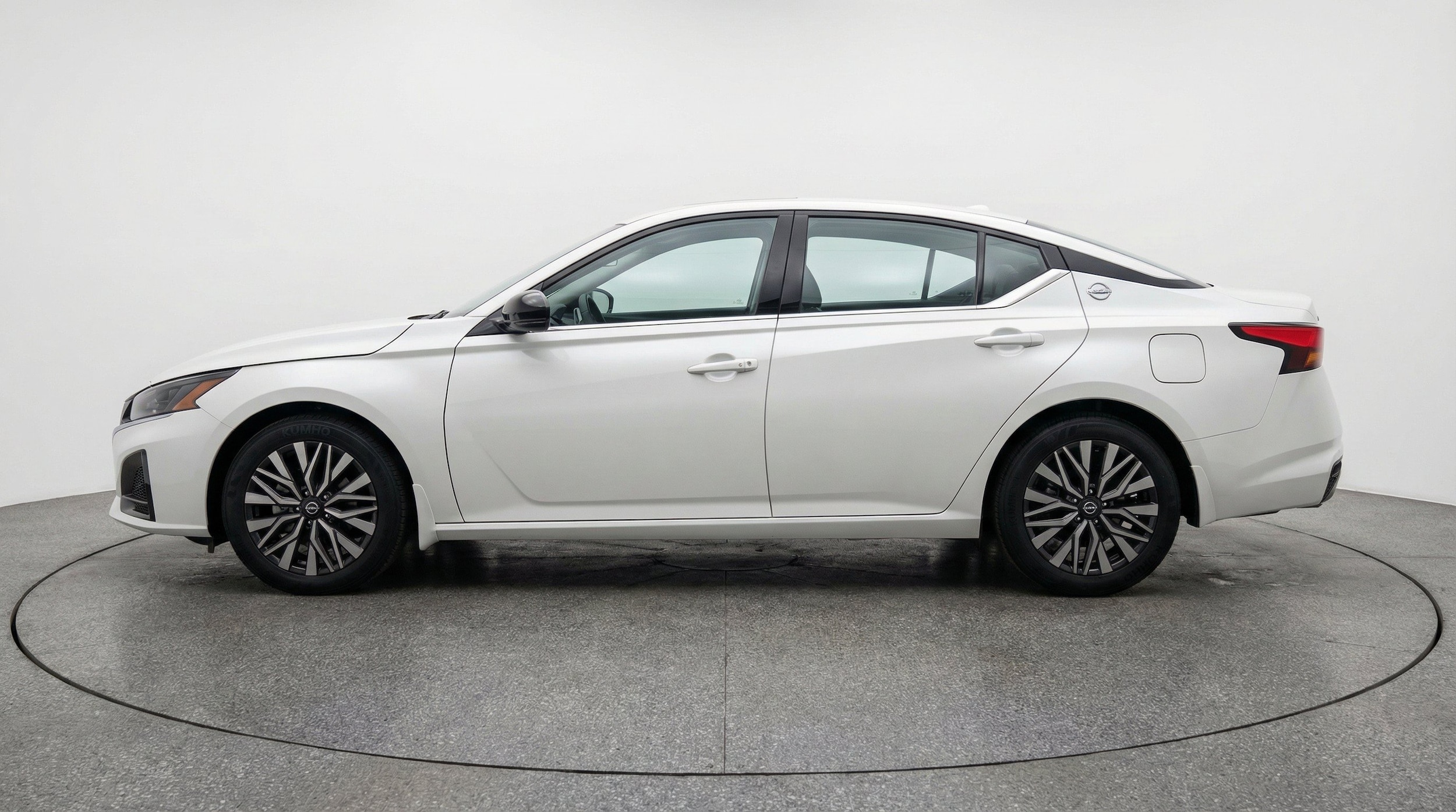 Thumbnail: 2026 Nissan Altima - 5