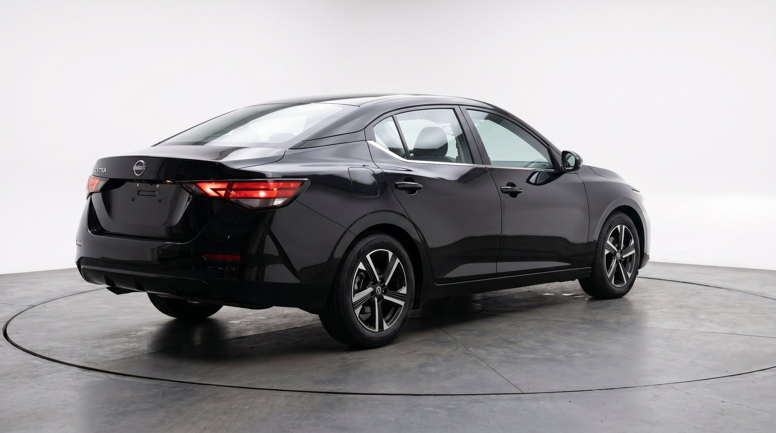 Thumbnail: 2025 Nissan Sentra - 9