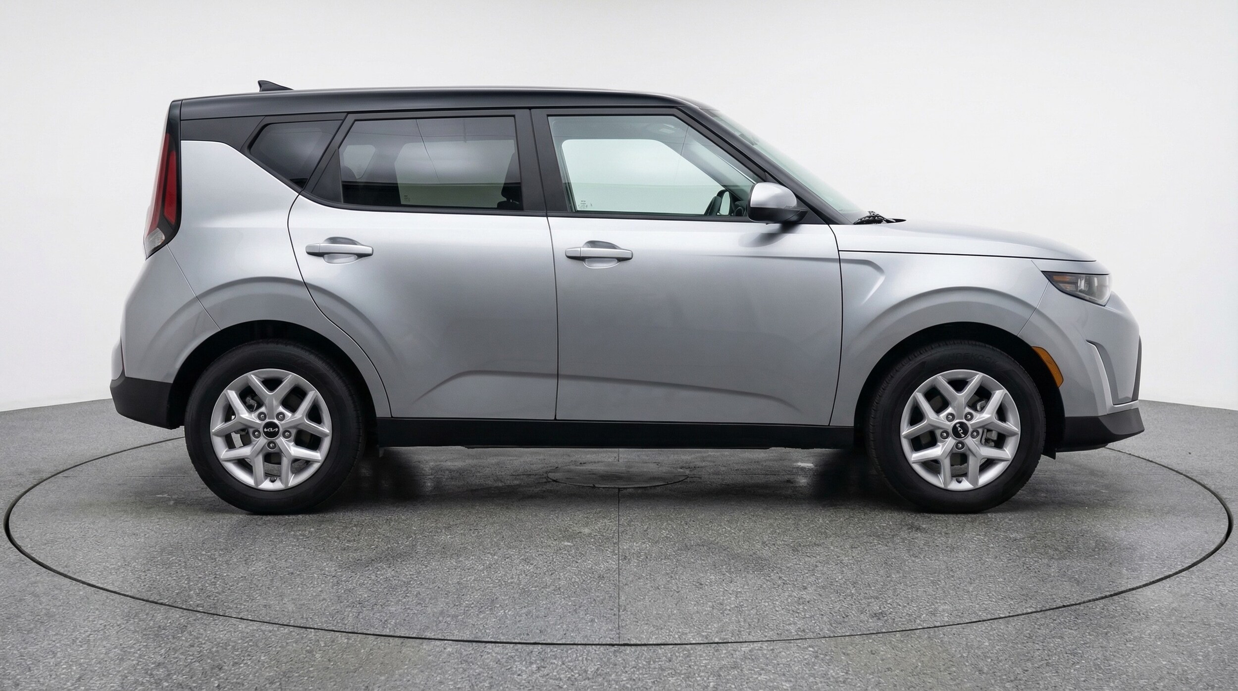 Thumbnail: 2025 Kia Soul - 8